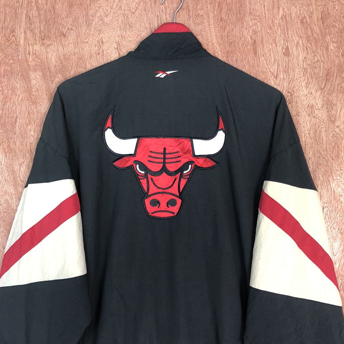 NBA × Reebok Vintage 90s Chicago Bulls Reebok Windbreaker Size US L / EU 52-54 / 3 - 16 Thumbnail