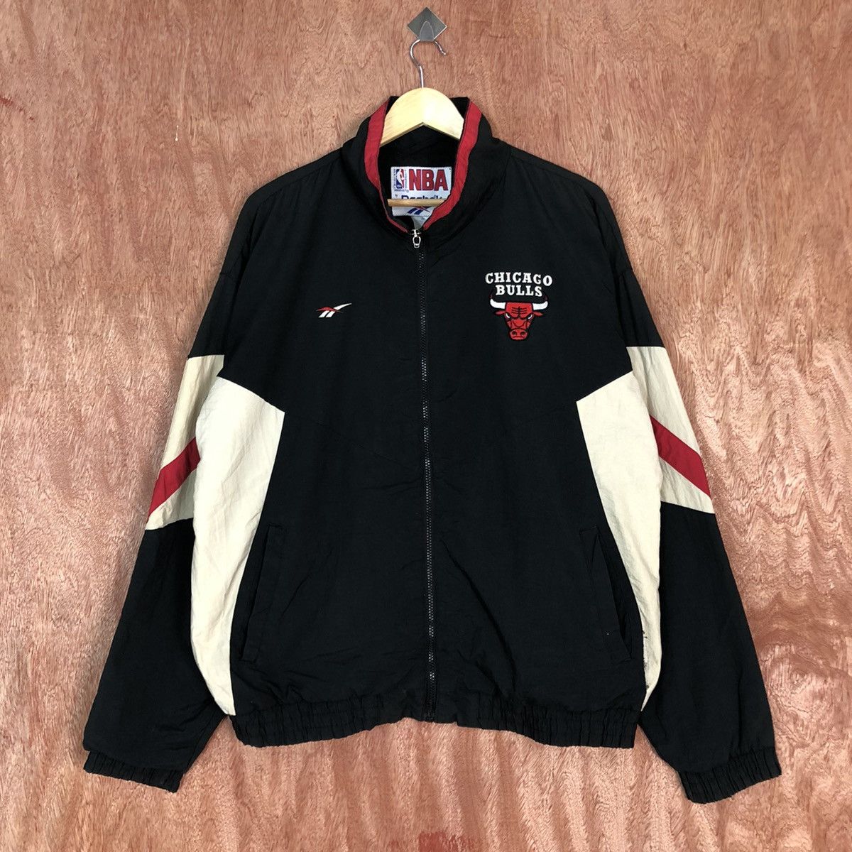 NBA × Reebok Vintage 90s Chicago Bulls Reebok Windbreaker Size US L / EU 52-54 / 3 - 2 Thumbnail