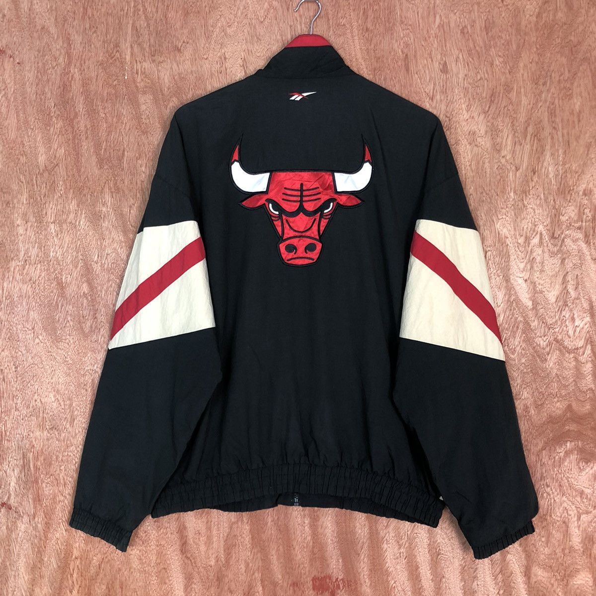 NBA × Reebok Vintage 90s Chicago Bulls Reebok Windbreaker Size US L / EU 52-54 / 3 - 15 Thumbnail