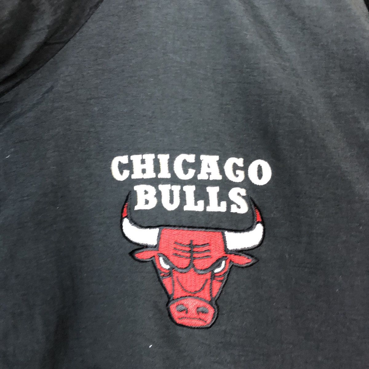 NBA × Reebok Vintage 90s Chicago Bulls Reebok Windbreaker Size US L / EU 52-54 / 3 - 11 Thumbnail