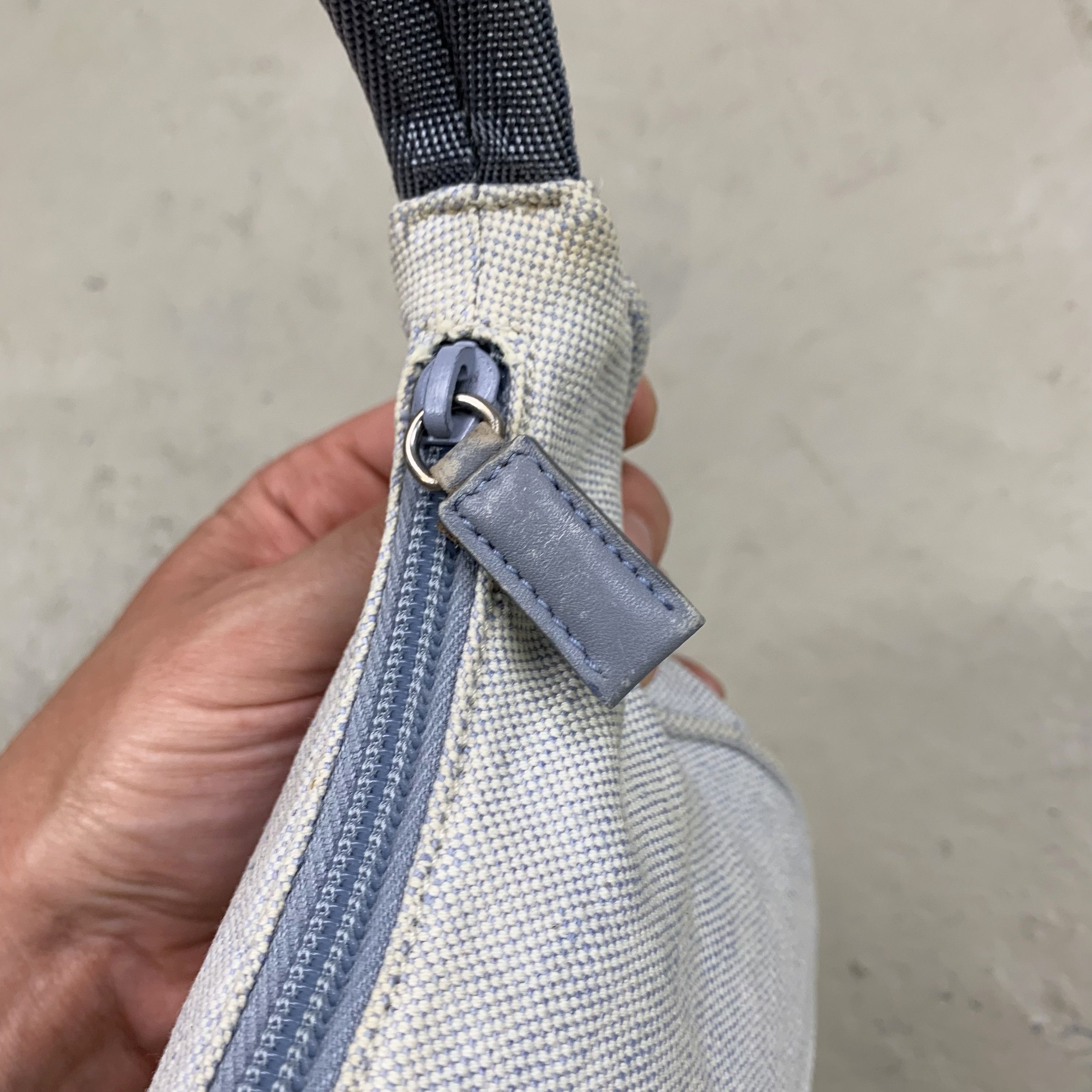 Prada 1999 Canvas Purse / Top Handle / Shoulder Bag Size ONE SIZE - 6 Thumbnail