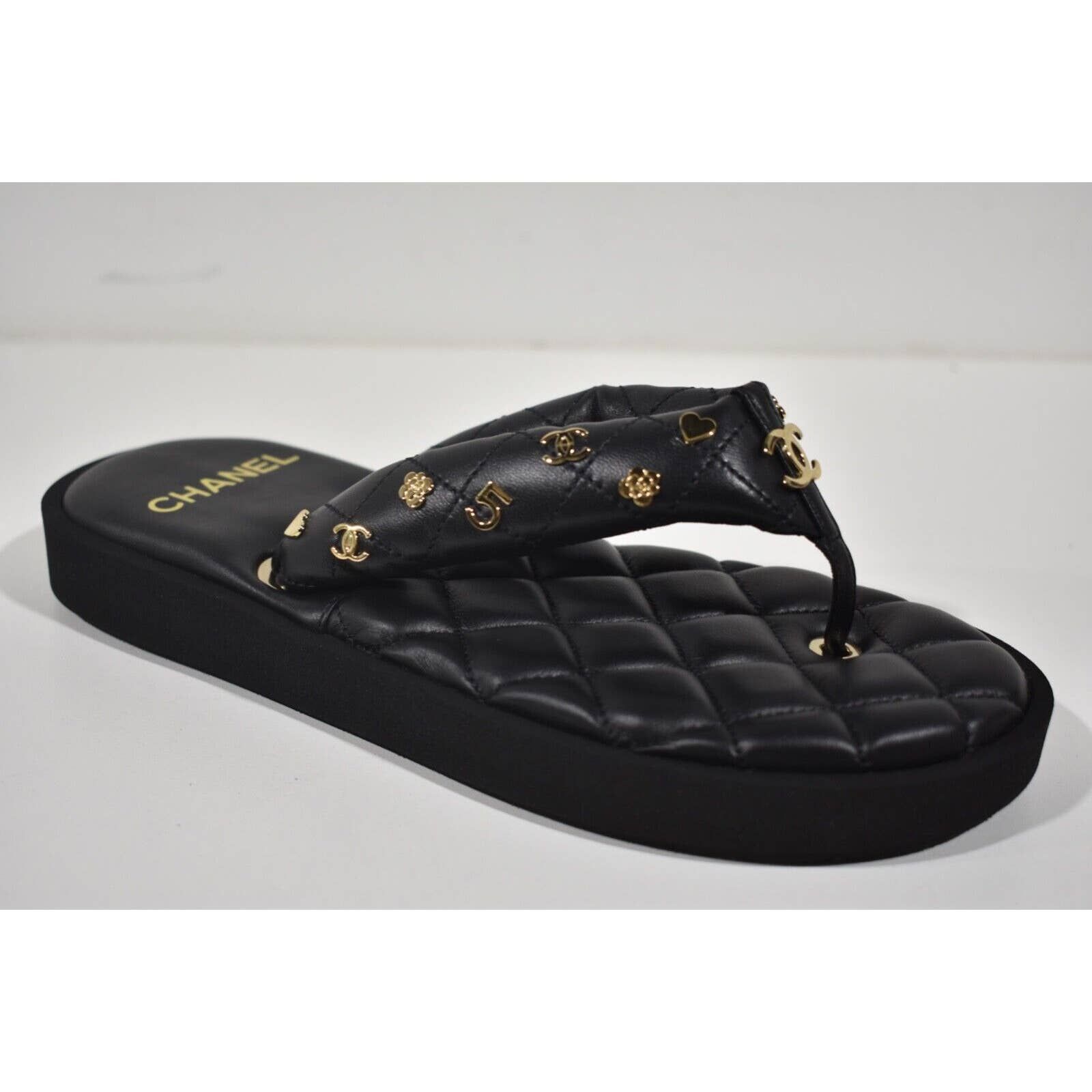 Chanel Chanel 23P Black Quilted Charms Padded Pool Slide