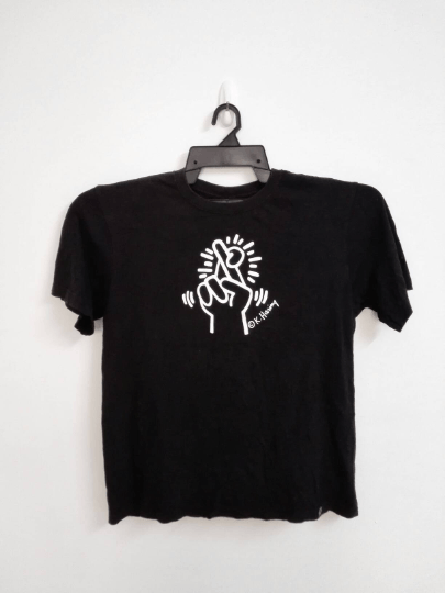 Keith Haring Vintage Keith Haring Hand Symbol Pop Art Shirt Size US L / EU 52-54 / 3 - 2 Thumbnail