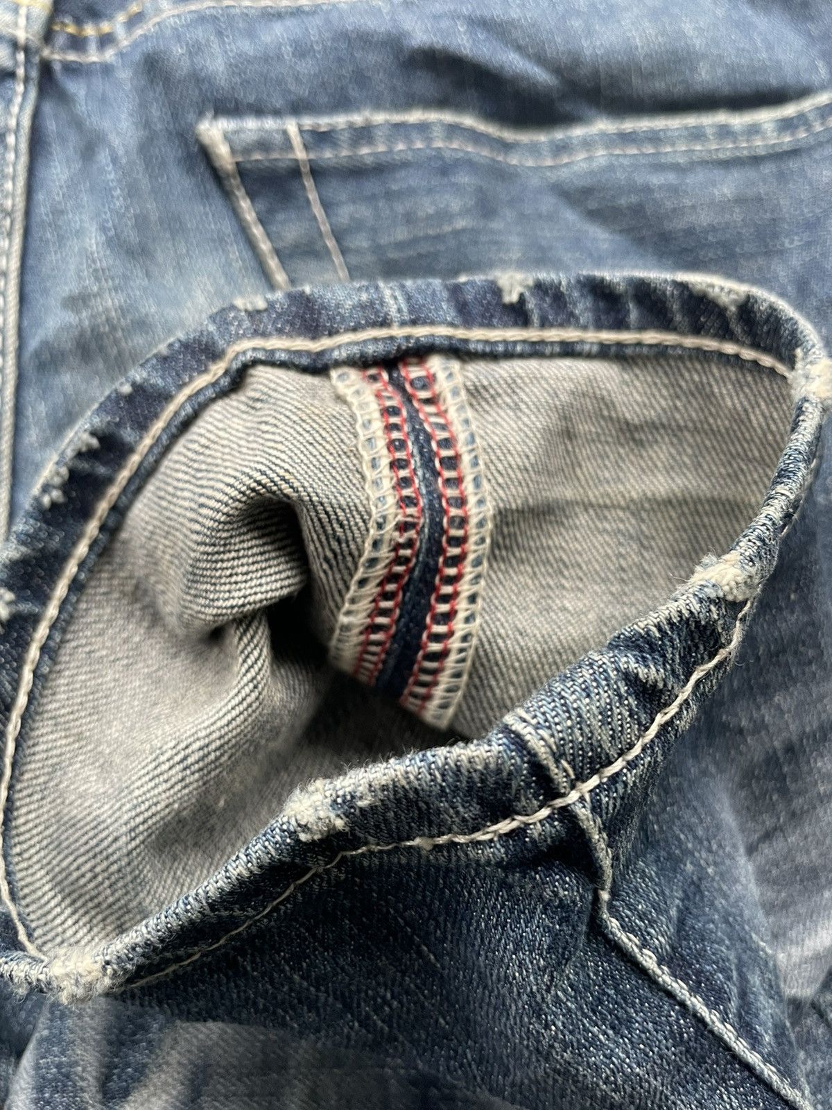 Japanese Brand × Vanquish Vanquish Japan Aging Faded Wash Denim Size US 32 / EU 48 - 17 Thumbnail