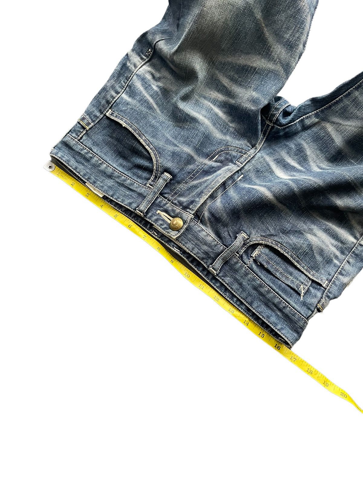 Japanese Brand × Vanquish Vanquish Japan Aging Faded Wash Denim Size US 32 / EU 48 - 2 Thumbnail