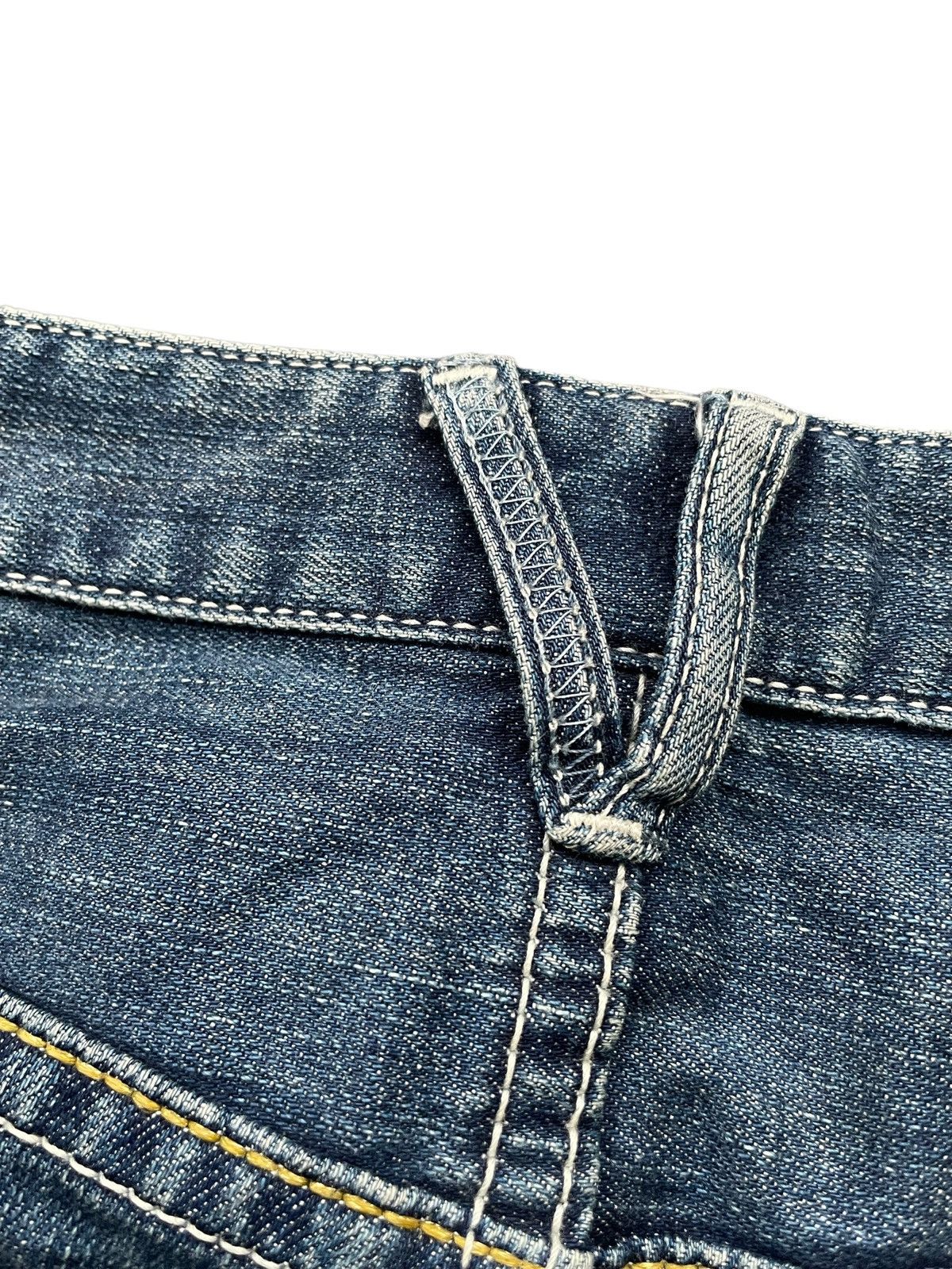Japanese Brand × Vanquish Vanquish Japan Aging Faded Wash Denim Size US 32 / EU 48 - 16 Thumbnail