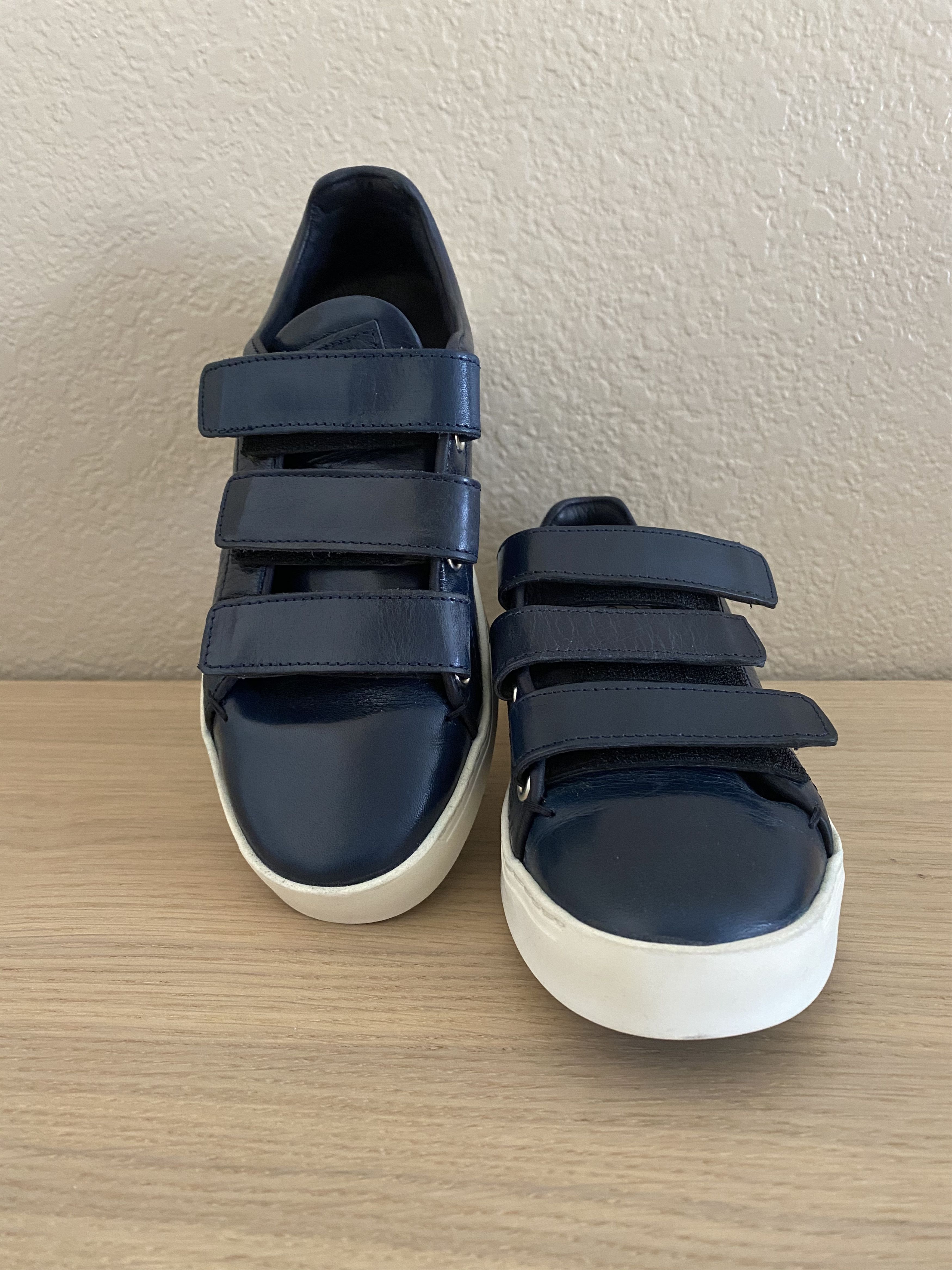 Rag & Bone rag & bone “Kent” Velcro Low Top Sneaker Size US 7 / IT 37 - 1 Thumbnail