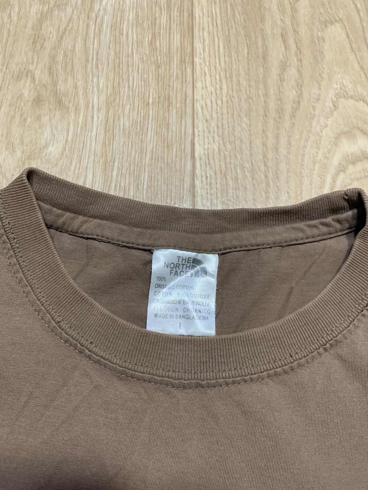 The North Face Vintage TNF The North Face Brown T-Shirt Size US L / EU 52-54 / 3 - 12 Thumbnail