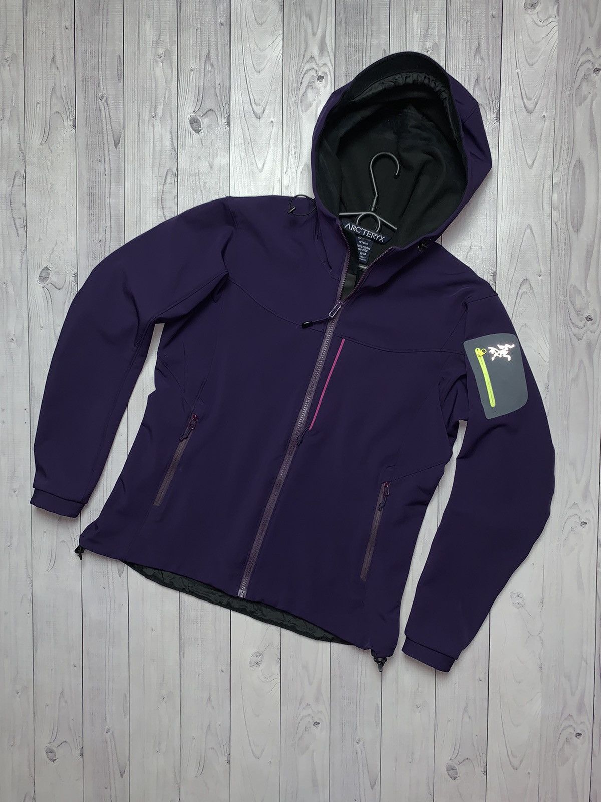 Arc'teryx Arcteryx women’s jacket purple fleece soft shell size L Size L / US 10 / IT 46 - 1 Thumbnail
