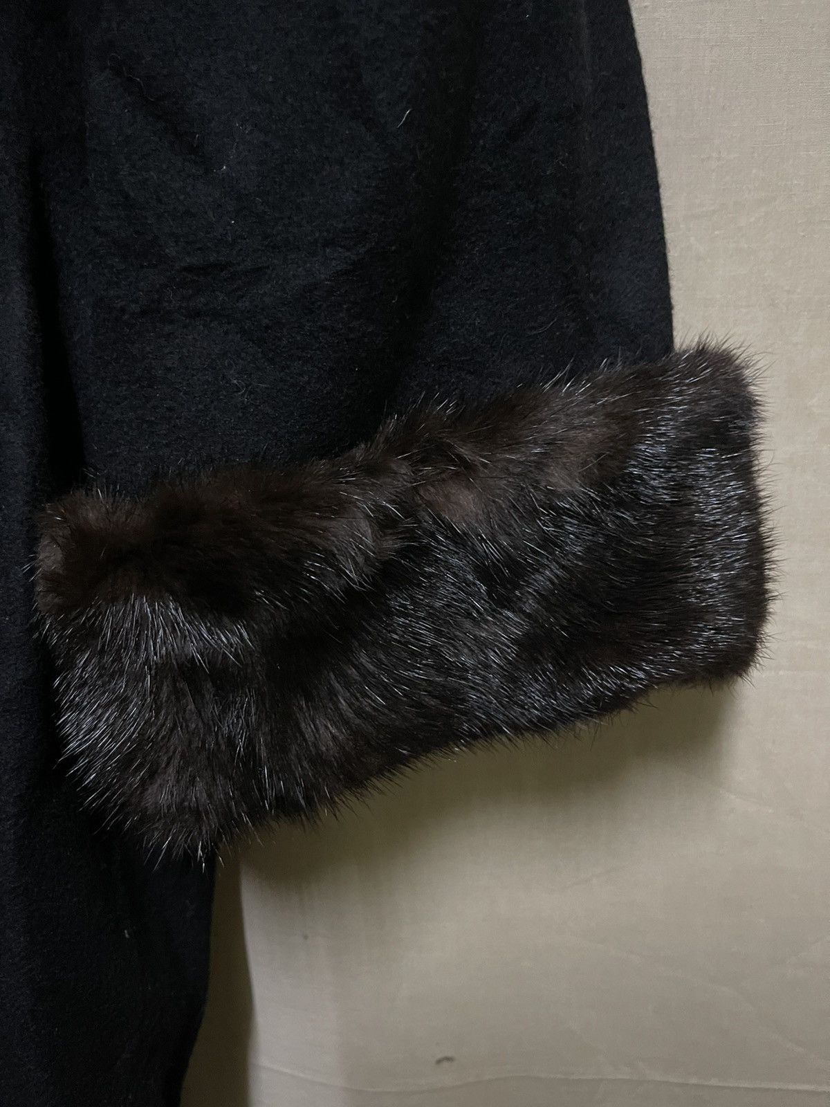 Vintage Cashmere Coat With Fur Size US L / EU 52-54 / 3 - 6 Thumbnail