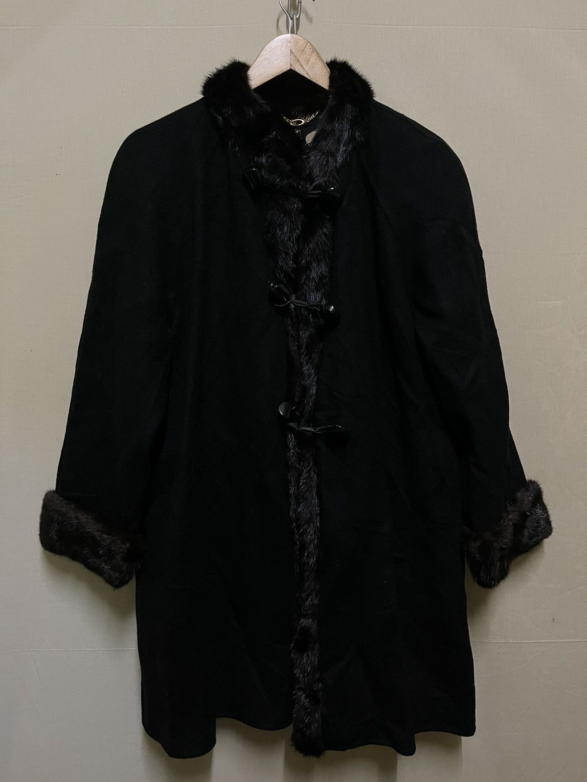 Cashmere Coat With Fur