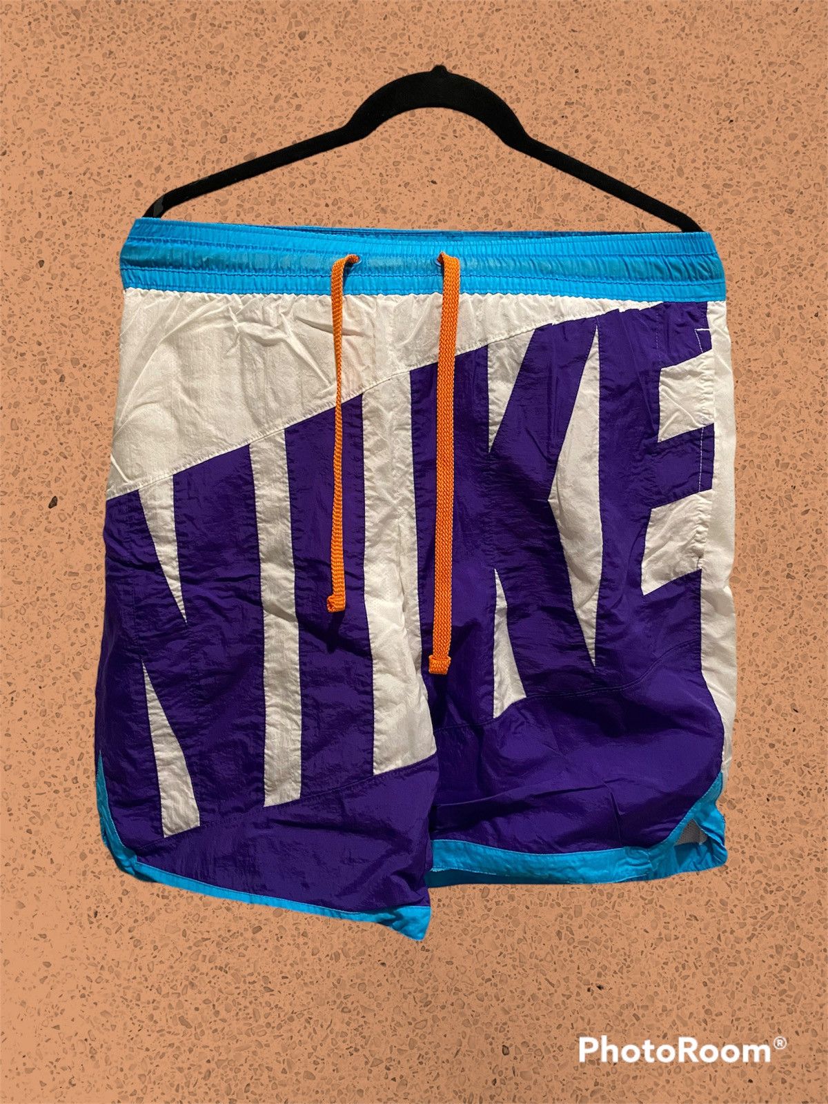Vintage Vintage Y2K Style Nike Spellout Shorts Size US 30 / EU 46 - 1 Thumbnail