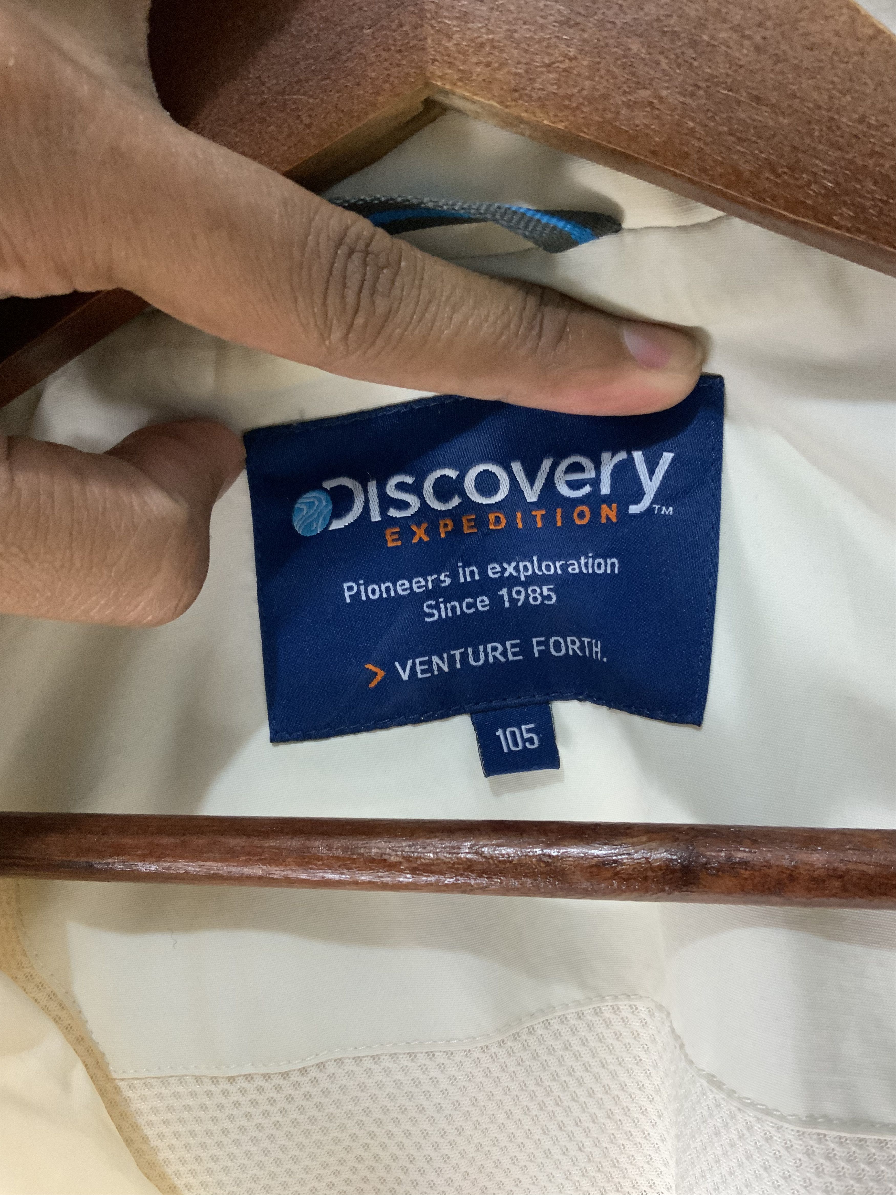 DISCOVERED Discovery Expedition Outdoor Light Jacket/Windbreaker🔥 Size US L / EU 52-54 / 3 - 24 Thumbnail