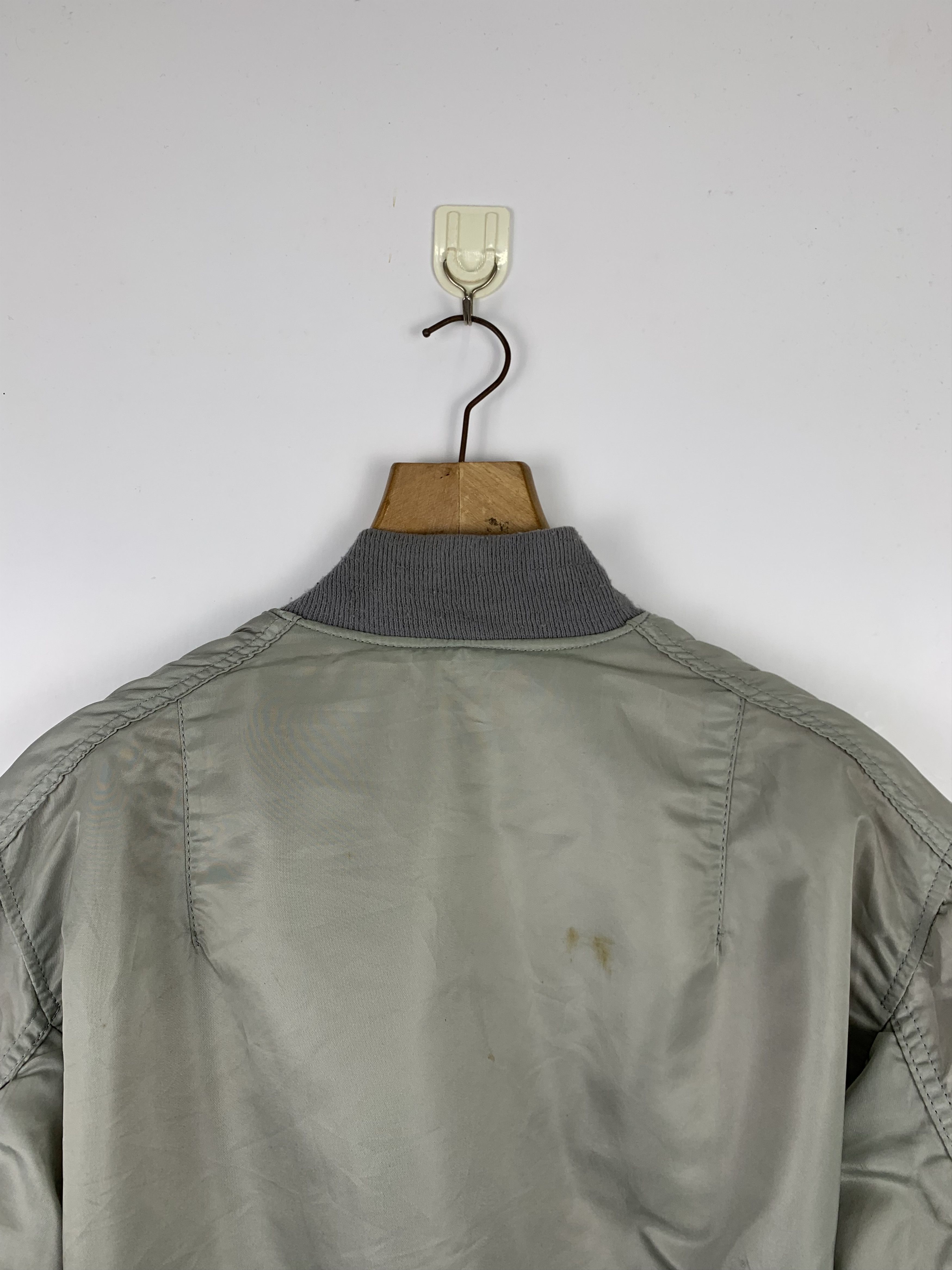 Alpha Industries Vintage ALPHA INDUSTRIES Reversible Bombers Jacket J0568 Size US L / EU 52-54 / 3 - 14 Thumbnail