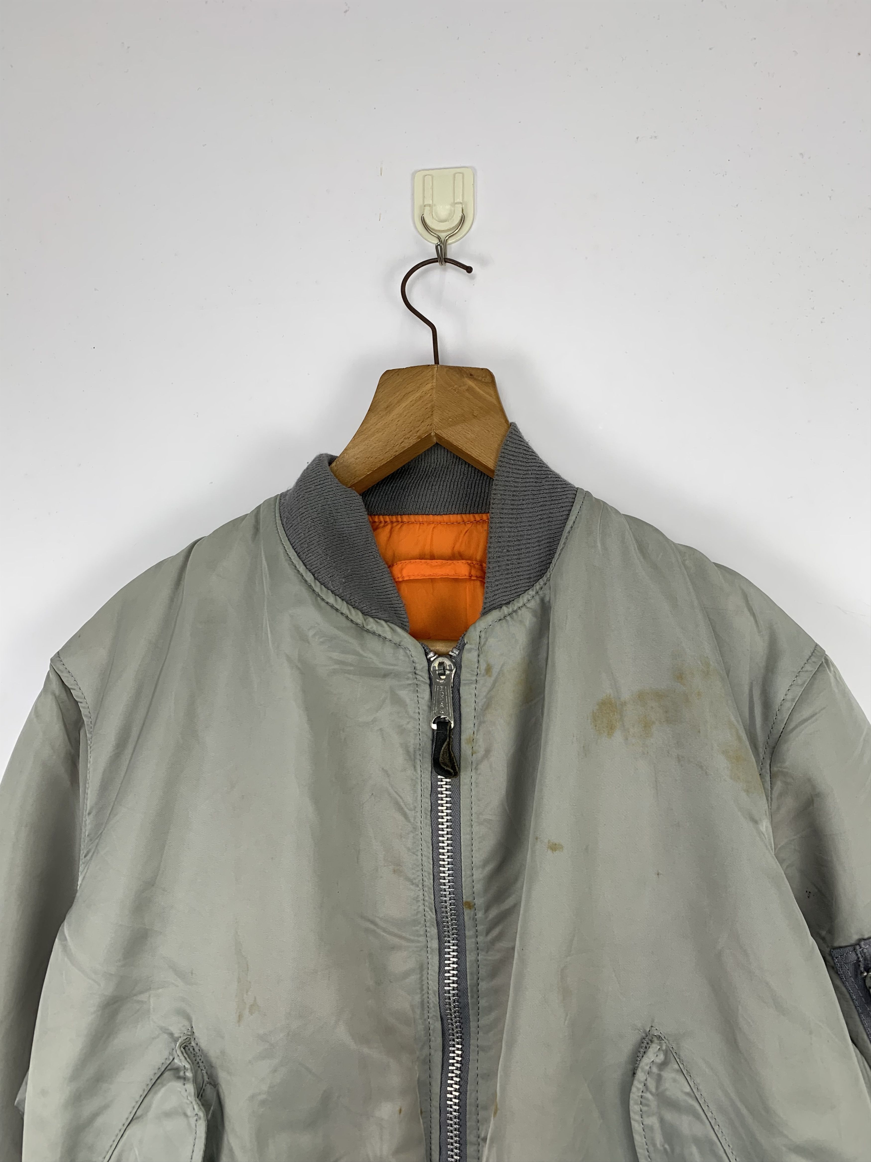 Alpha Industries Vintage ALPHA INDUSTRIES Reversible Bombers Jacket J0568 Size US L / EU 52-54 / 3 - 2 Thumbnail