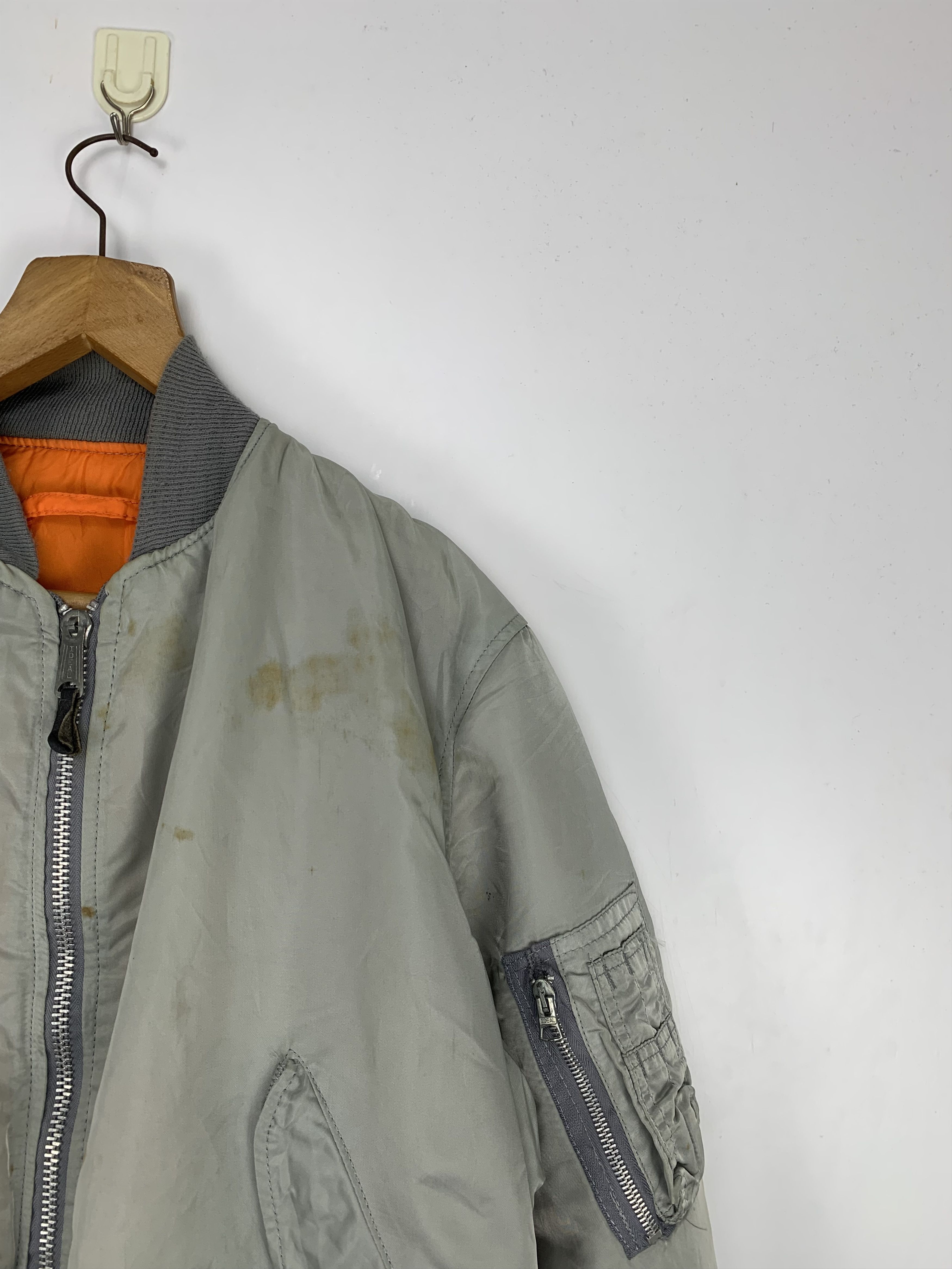 Alpha Industries Vintage ALPHA INDUSTRIES Reversible Bombers Jacket J0568 Size US L / EU 52-54 / 3 - 4 Thumbnail
