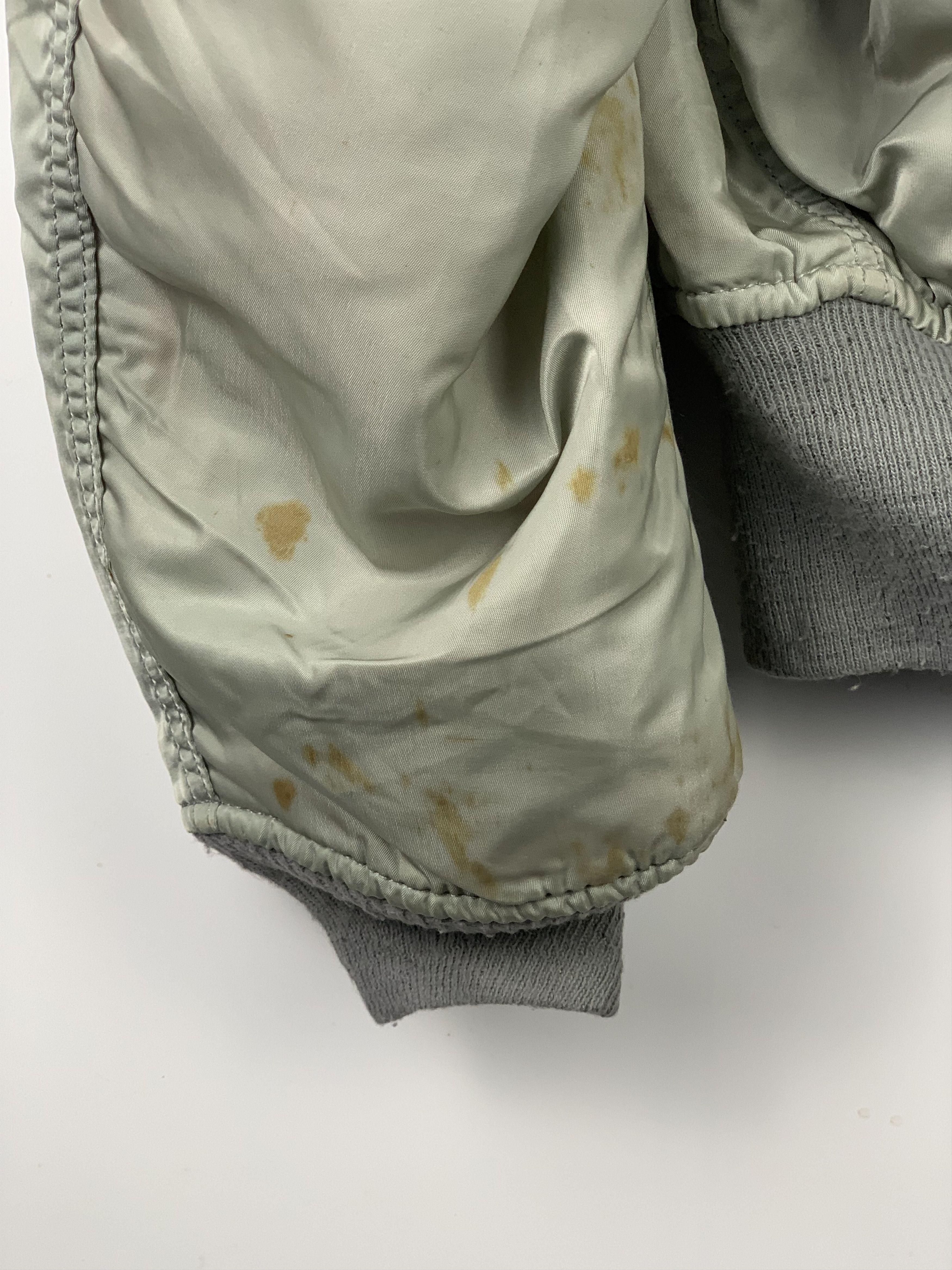 Alpha Industries Vintage ALPHA INDUSTRIES Reversible Bombers Jacket J0568 Size US L / EU 52-54 / 3 - 17 Thumbnail