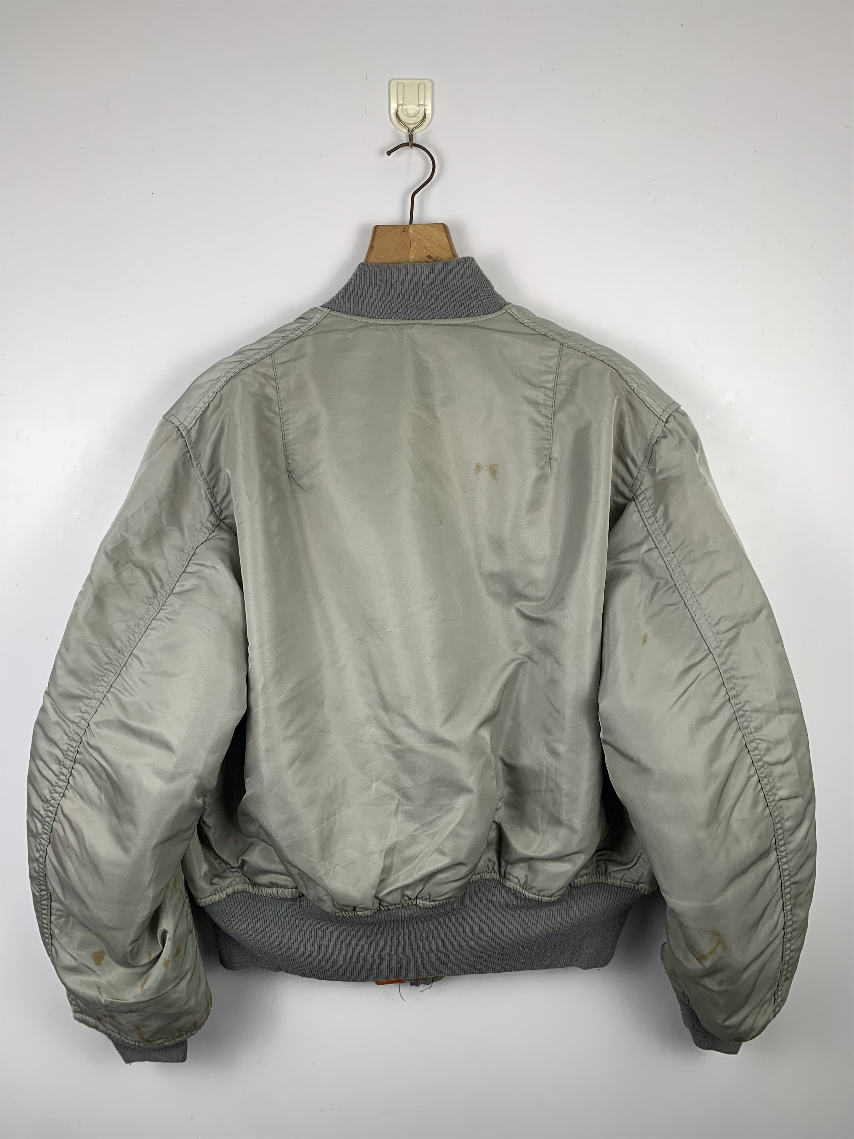 Alpha Industries Vintage ALPHA INDUSTRIES Reversible Bombers Jacket J0568 Size US L / EU 52-54 / 3 - 13 Thumbnail