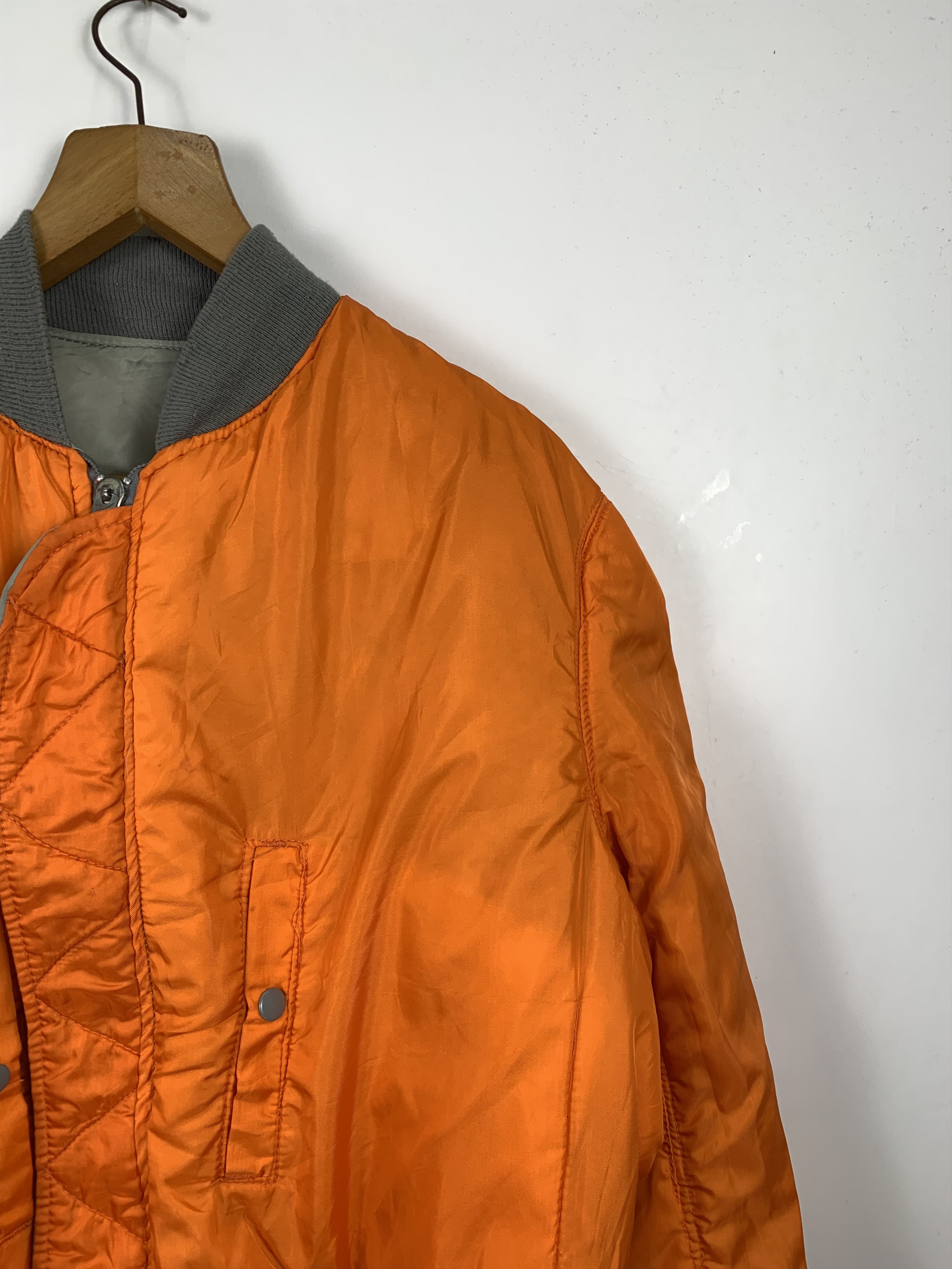 Alpha Industries Vintage ALPHA INDUSTRIES Reversible Bombers Jacket J0568 Size US L / EU 52-54 / 3 - 22 Thumbnail