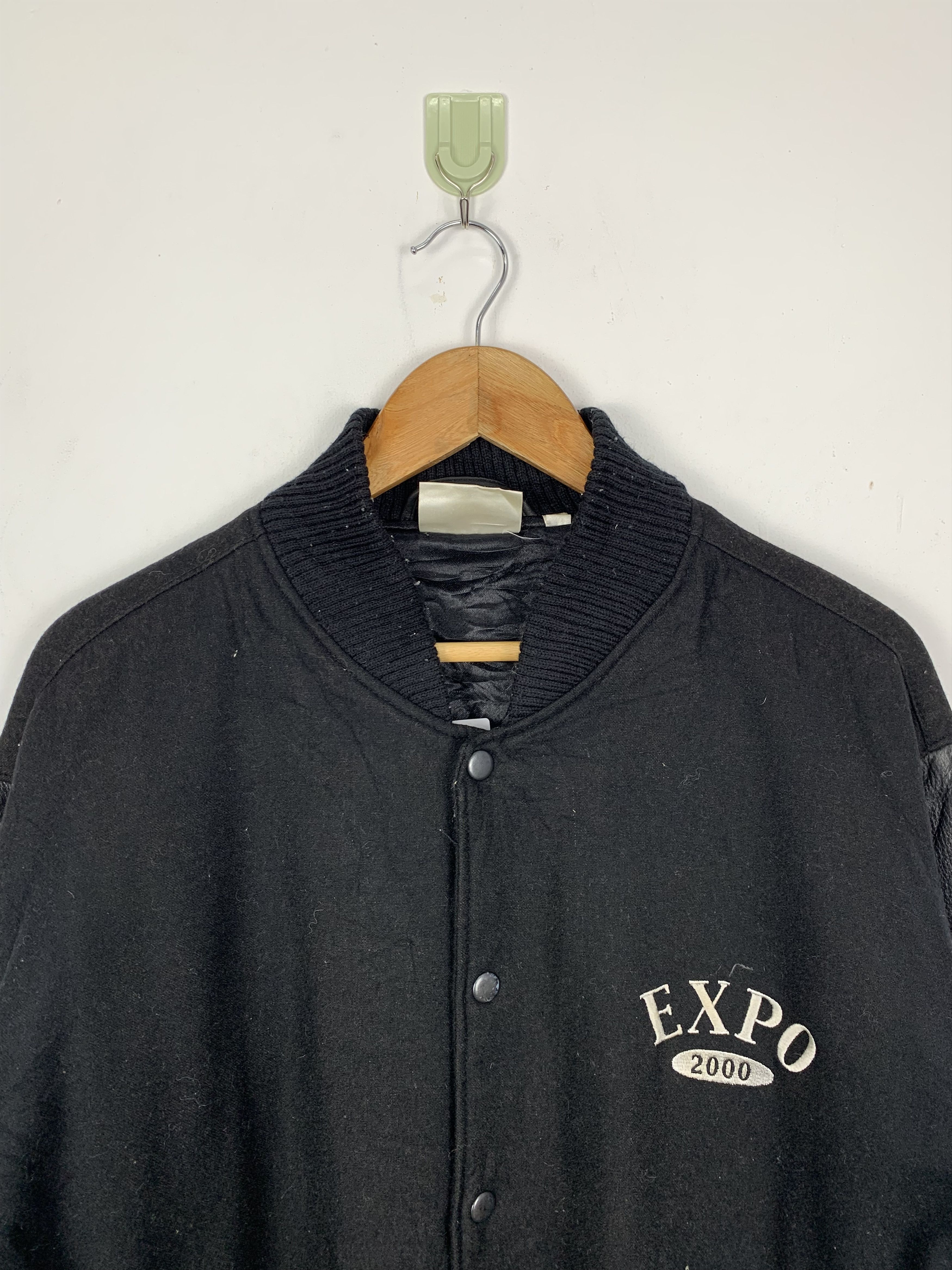 Japanese Brand Vintage Expo 2000 Varsity Leather Sleeve Jacket J0621 Size US M / EU 48-50 / 2 - 2 Thumbnail