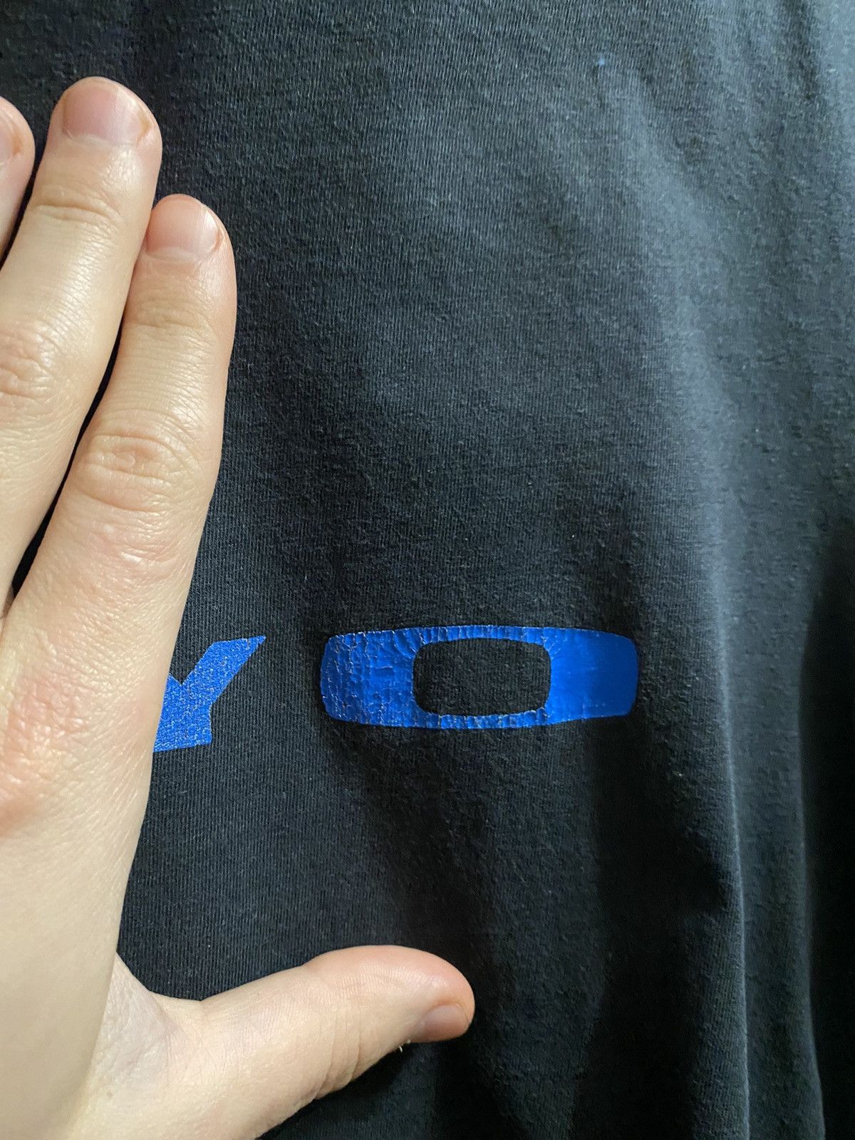 Oakley Rare Vintage T-shirt Oakley big logo. Japan Outdoor style. Size US L / EU 52-54 / 3 - 4 Thumbnail