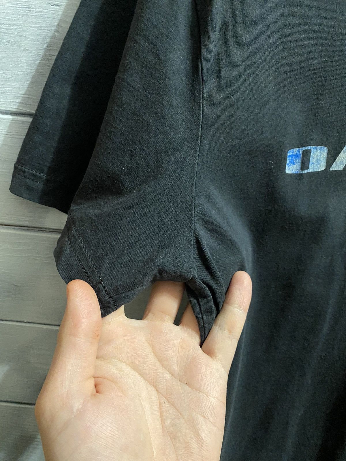 Oakley Rare Vintage T-shirt Oakley big logo. Japan Outdoor style. Size US L / EU 52-54 / 3 - 6 Thumbnail