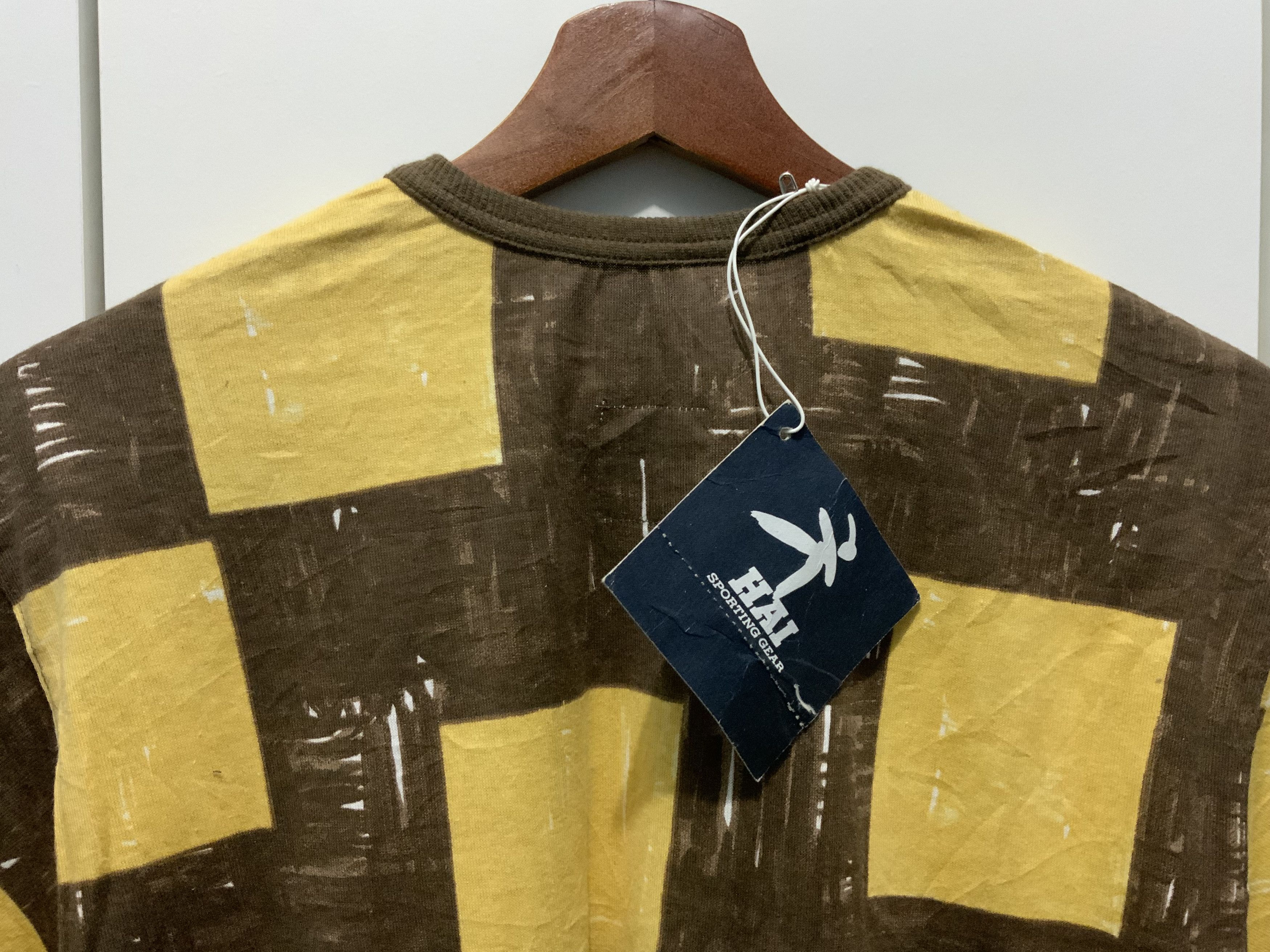 Hai Sporting Gear Deadstock Hai Sporting Gear by Issey Miyake Tee Size US M / EU 48-50 / 2 - 7 Thumbnail