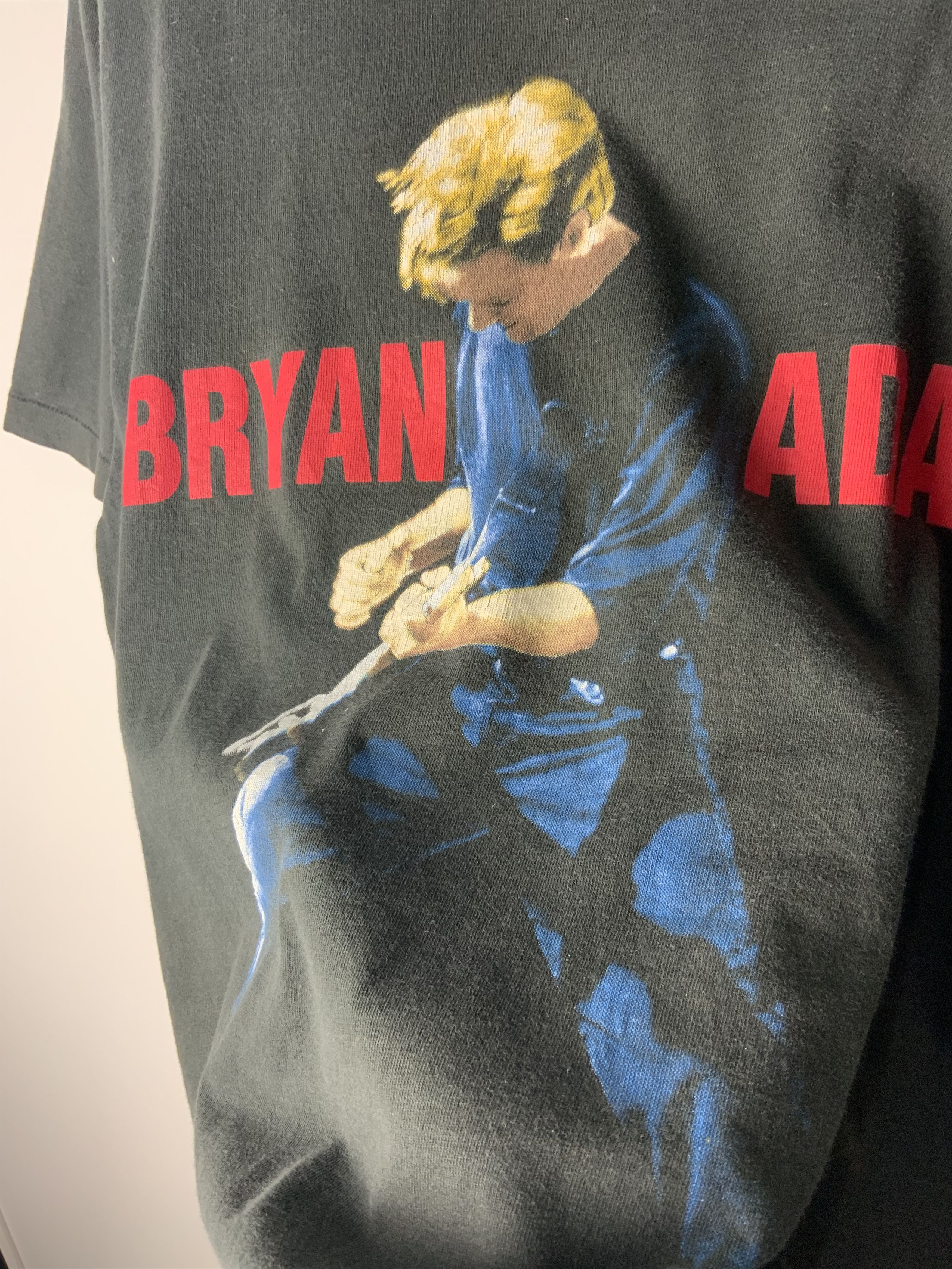 Band Tees Vintage Bryan Adams Waking up the World Tour’93 ©️ Tee Size US M / EU 48-50 / 2 - 7 Thumbnail