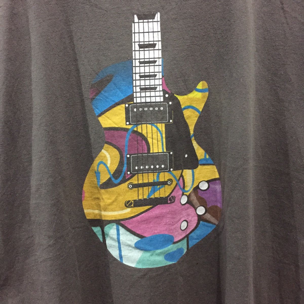 Band Tees Eric Clapton World Tour 2011 Tee ©️2011 Drumlin Size US L / EU 52-54 / 3 - 5 Thumbnail