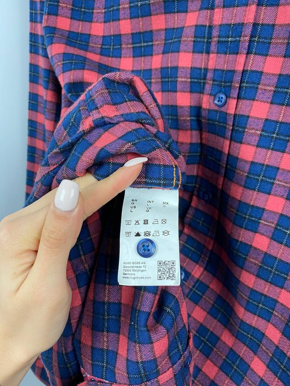 Hugo Boss Hugo boss shirts long sleeve size L Size US L / EU 52-54 / 3 - 4 Thumbnail