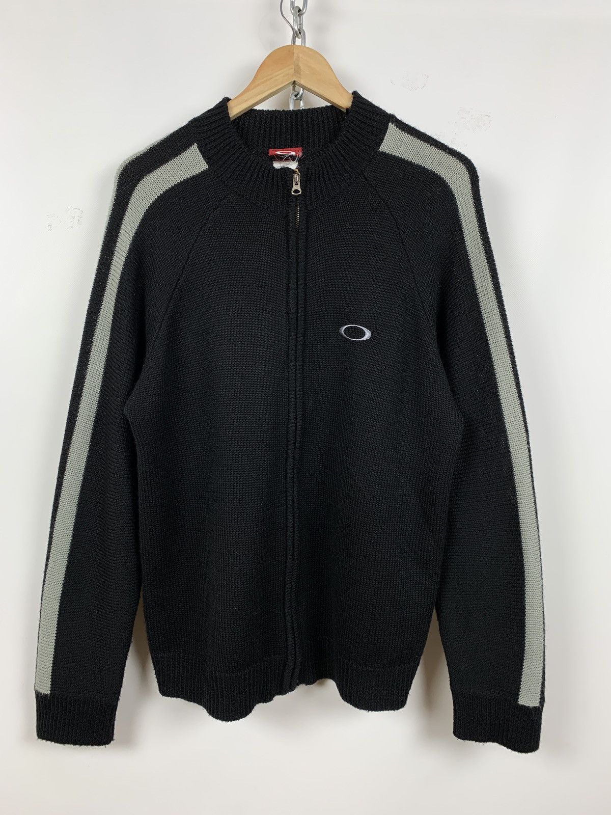 Oakley Vintage Oakley Zip Wool Sweater Size US M / EU 48-50 / 2 - 1 Thumbnail
