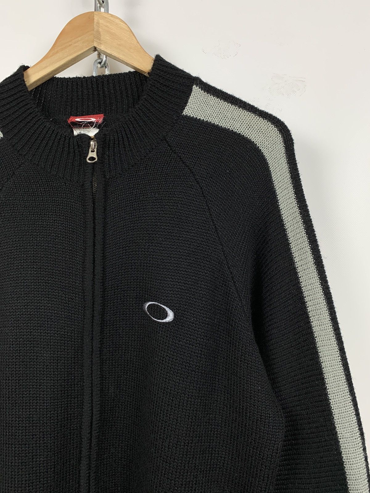 Oakley Vintage Oakley Zip Wool Sweater Size US M / EU 48-50 / 2 - 4 Thumbnail