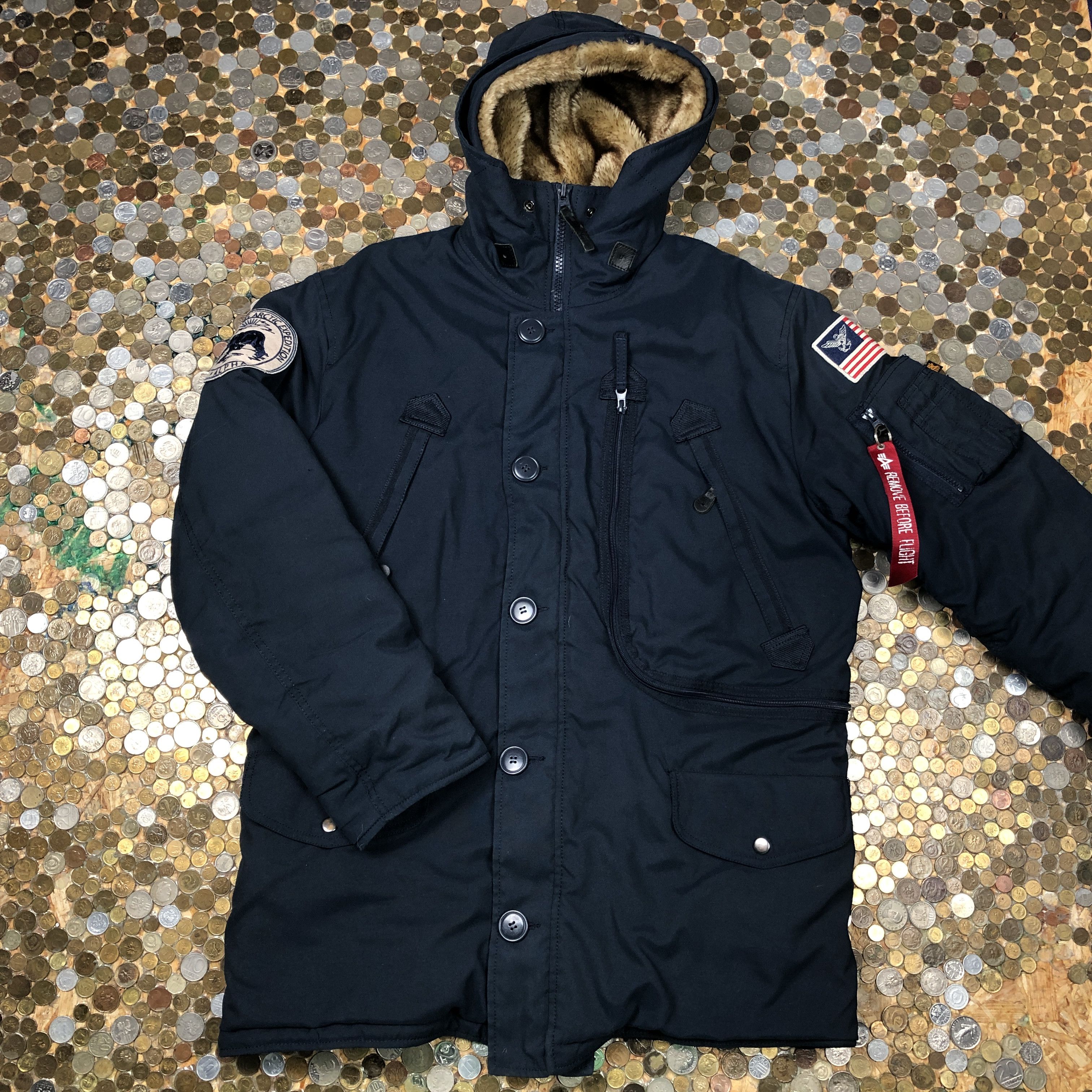 Alpha Industries Alpha industries winter jacket wit hoodie Size US L / EU 52-54 / 3 - 1 Thumbnail