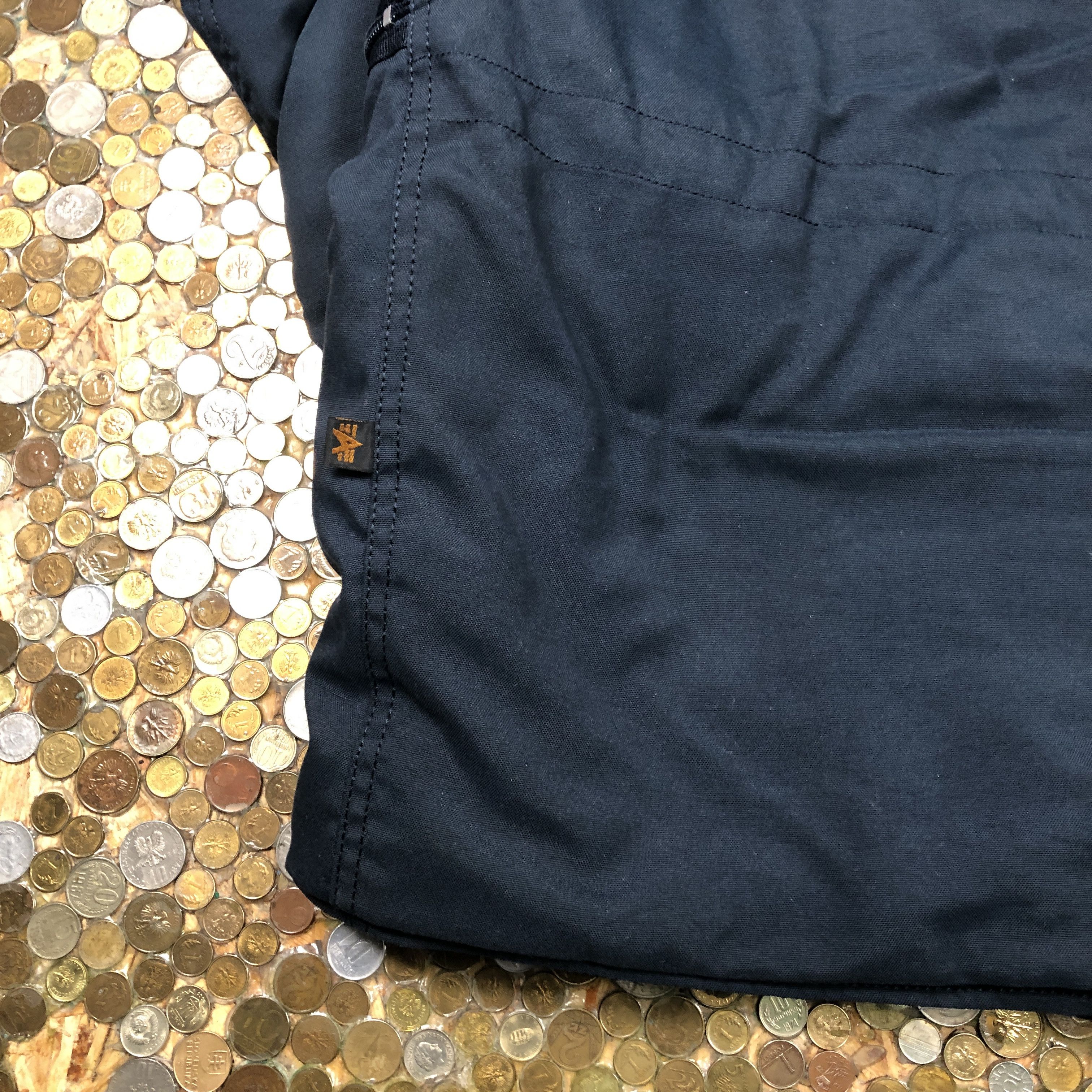 Alpha Industries Alpha industries winter jacket wit hoodie Size US L / EU 52-54 / 3 - 7 Thumbnail