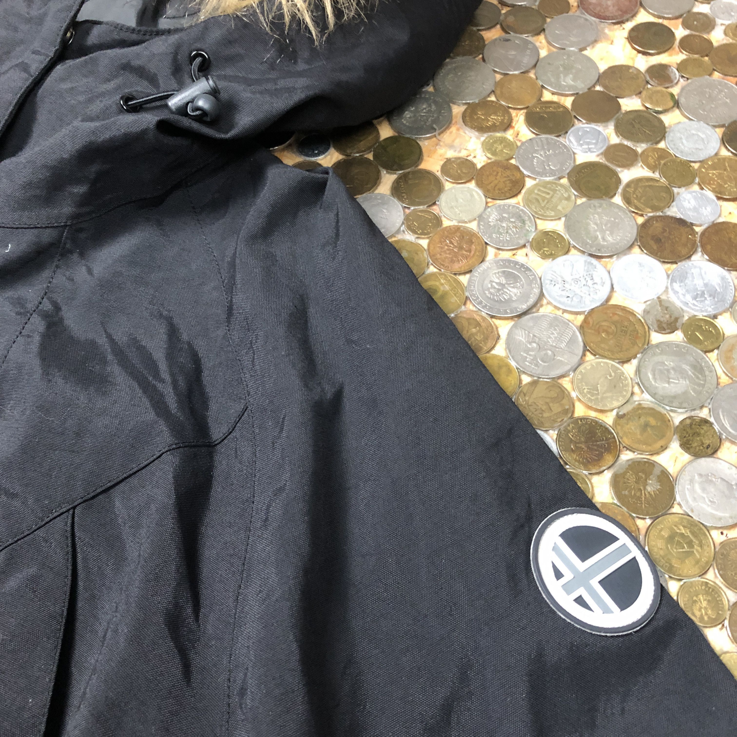 Helly Hansen Helly Hansen long jacket coat 90's Size US L / EU 52-54 / 3 - 2 Thumbnail