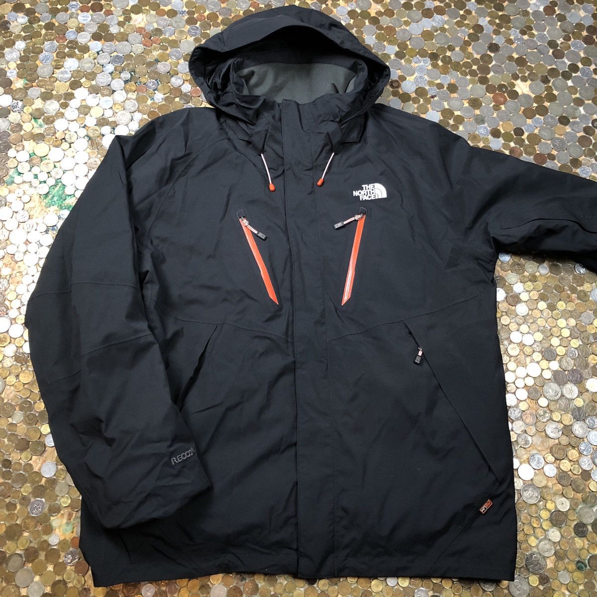 The north face jacket with hoodie recco