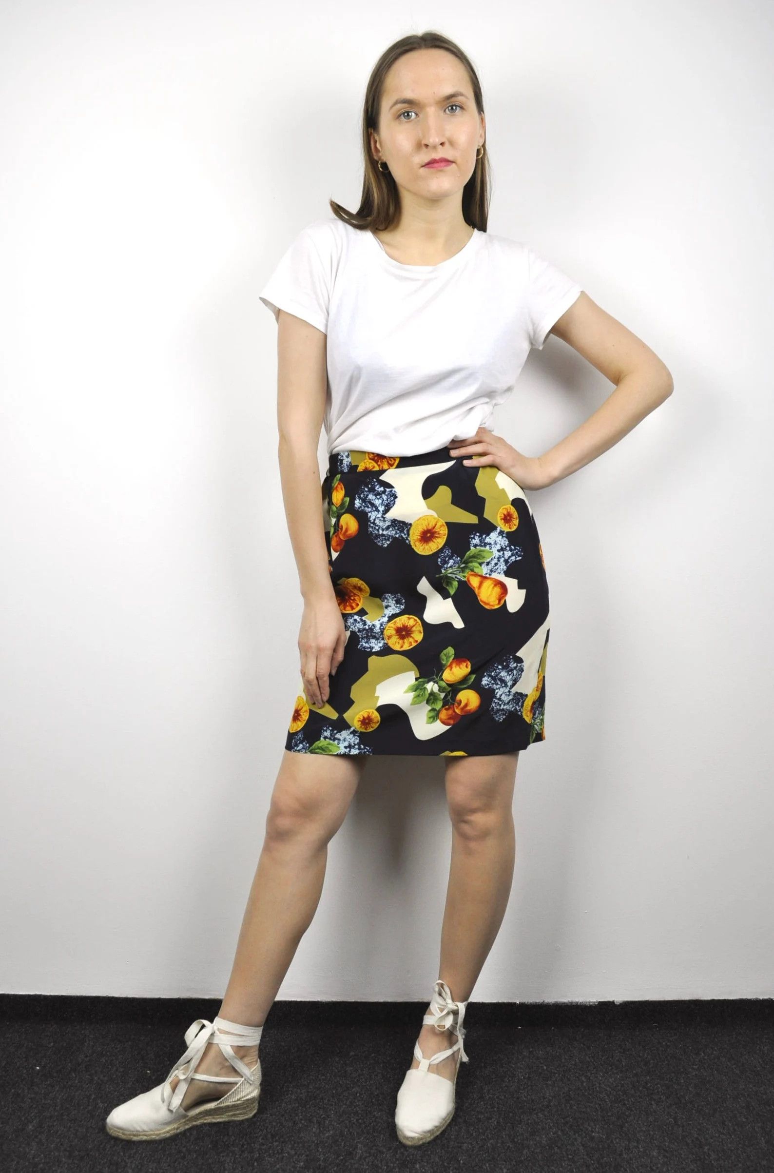 Other × Vintage FELIMENA Vintage Tropical Short Mini Skirt Floral Patterned Size 29" - 2 Thumbnail