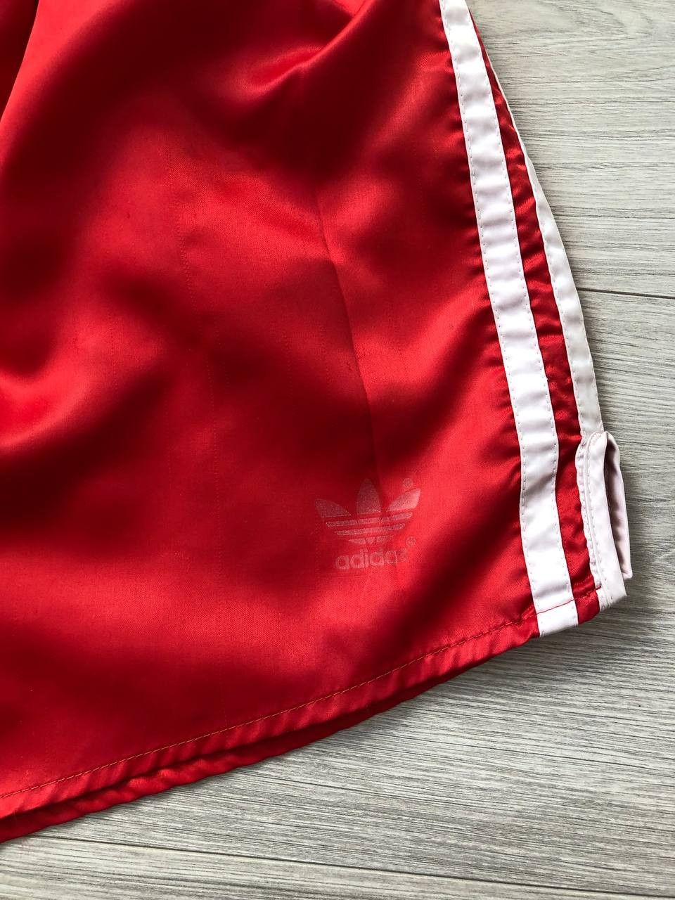 Vintage Vintage Adidas Shorts 80s West Germany Size US 34 / EU 50 - 4 Thumbnail