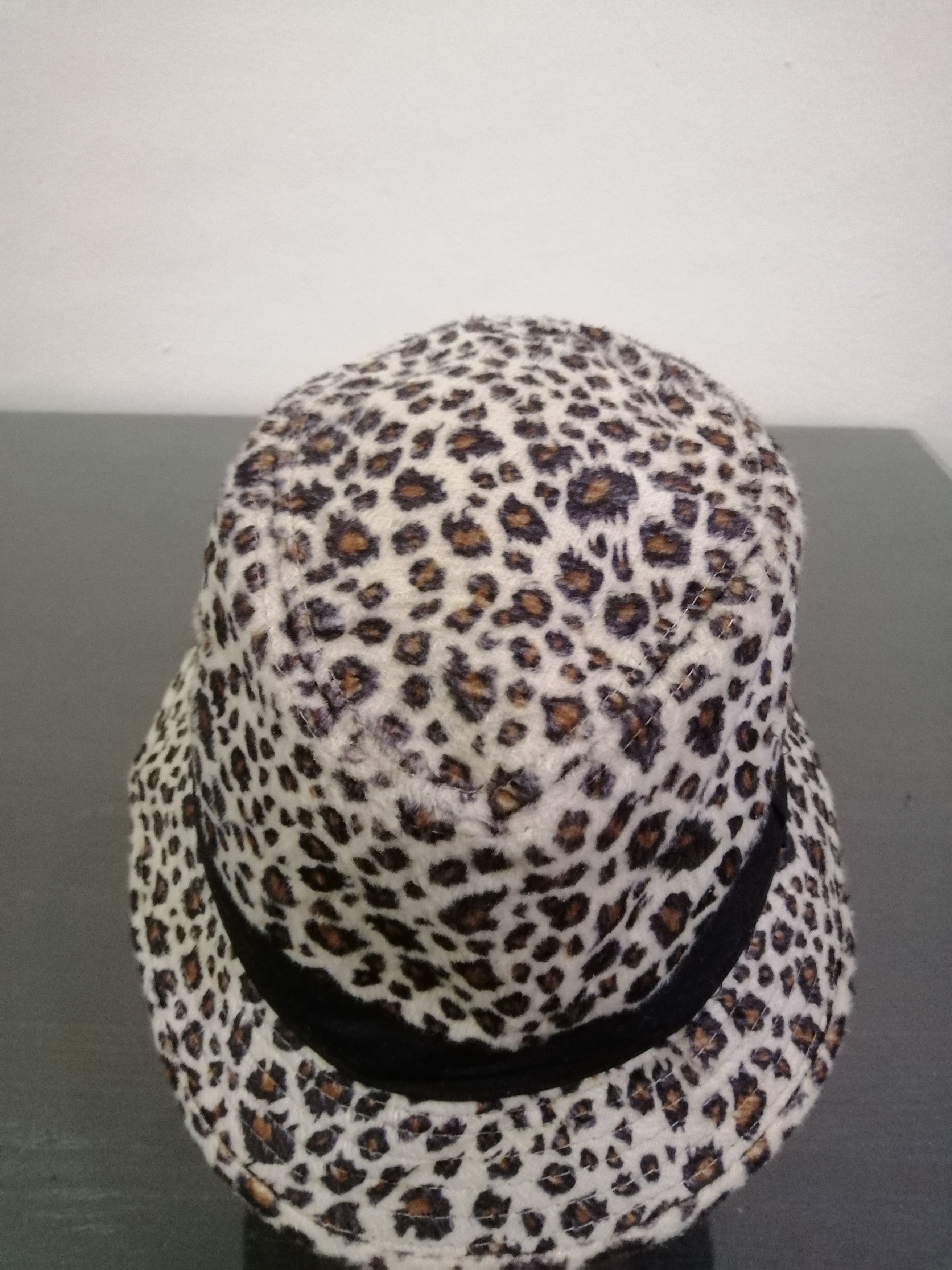 Japanese Brand Bucket Hats Leopard Size ONE SIZE - 3 Thumbnail