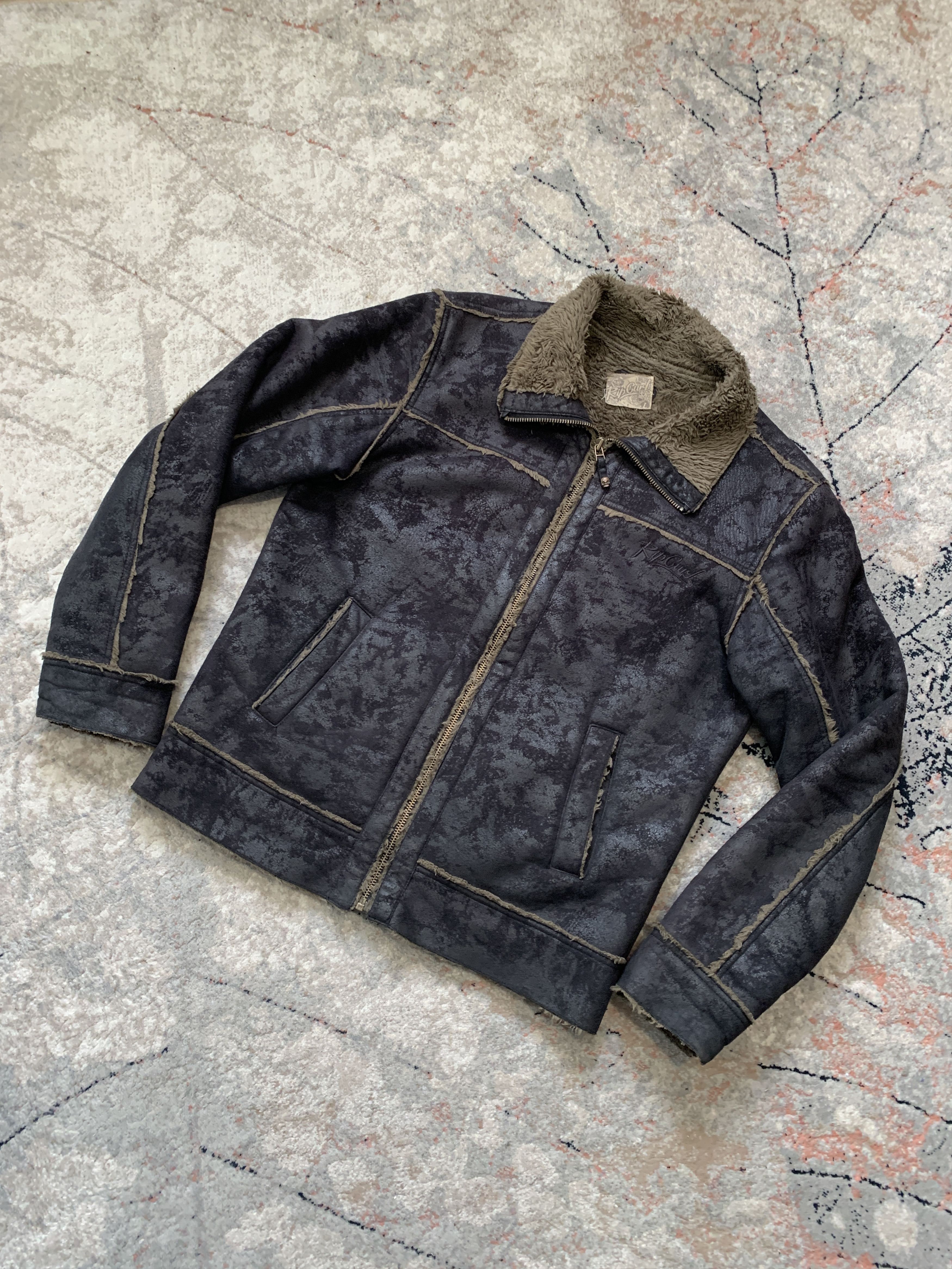 Rip Curl Vintage Rip Curl Sheepskin Coat Size US L / EU 52-54 / 3 - 2 Thumbnail