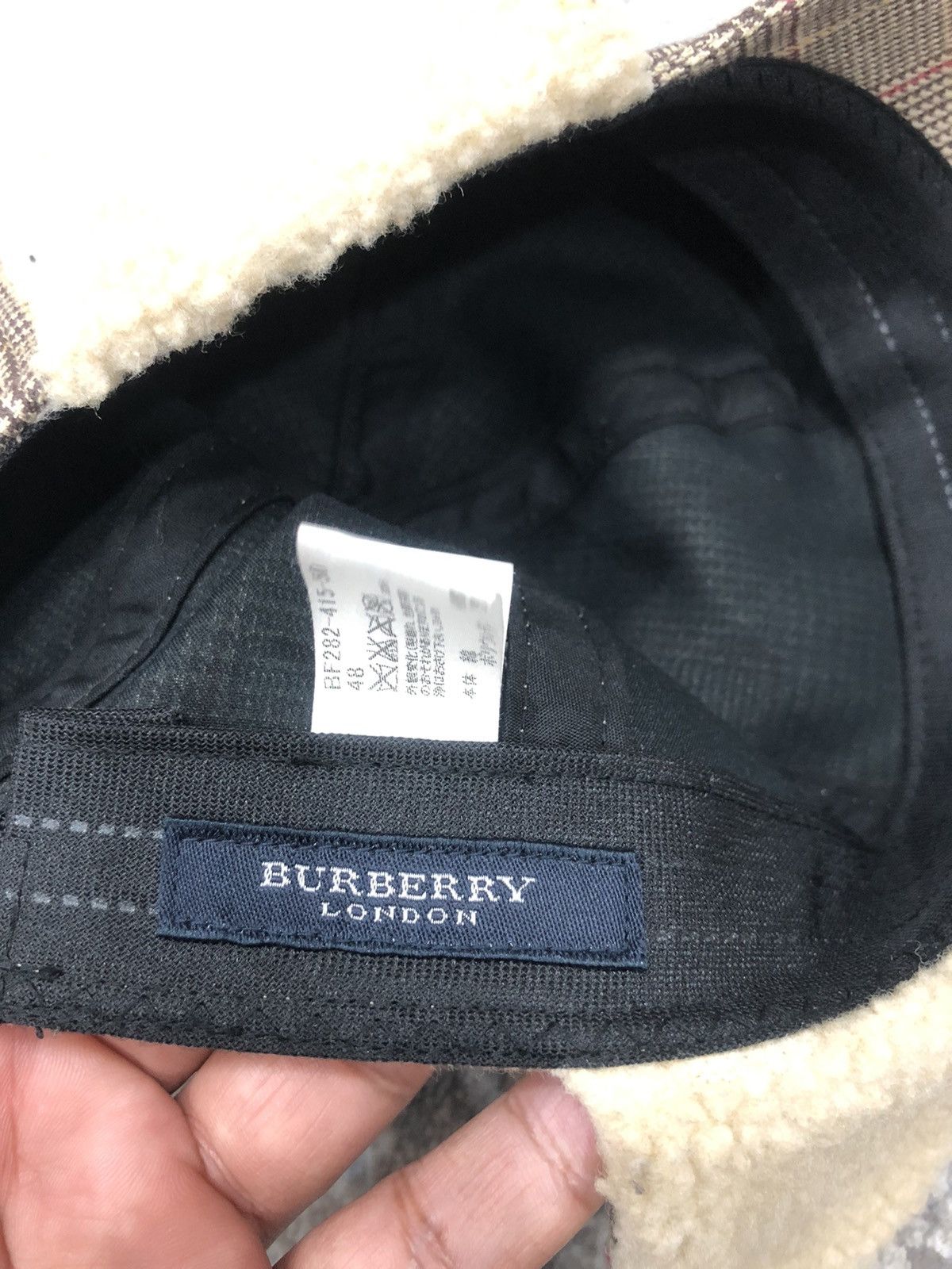 Burberry 💥BEST OFFER💥BURBERRY LONDON Aviator Cap 4 Kids Size ONE SIZE - 10 Thumbnail