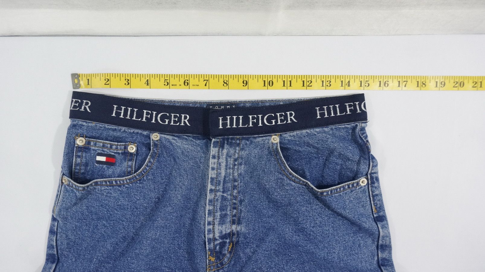 Tommy Hilfiger Rare Vintage 90s Tommy Hilfiger Women's Jeans Size US 30 / EU 46 - 11 Thumbnail