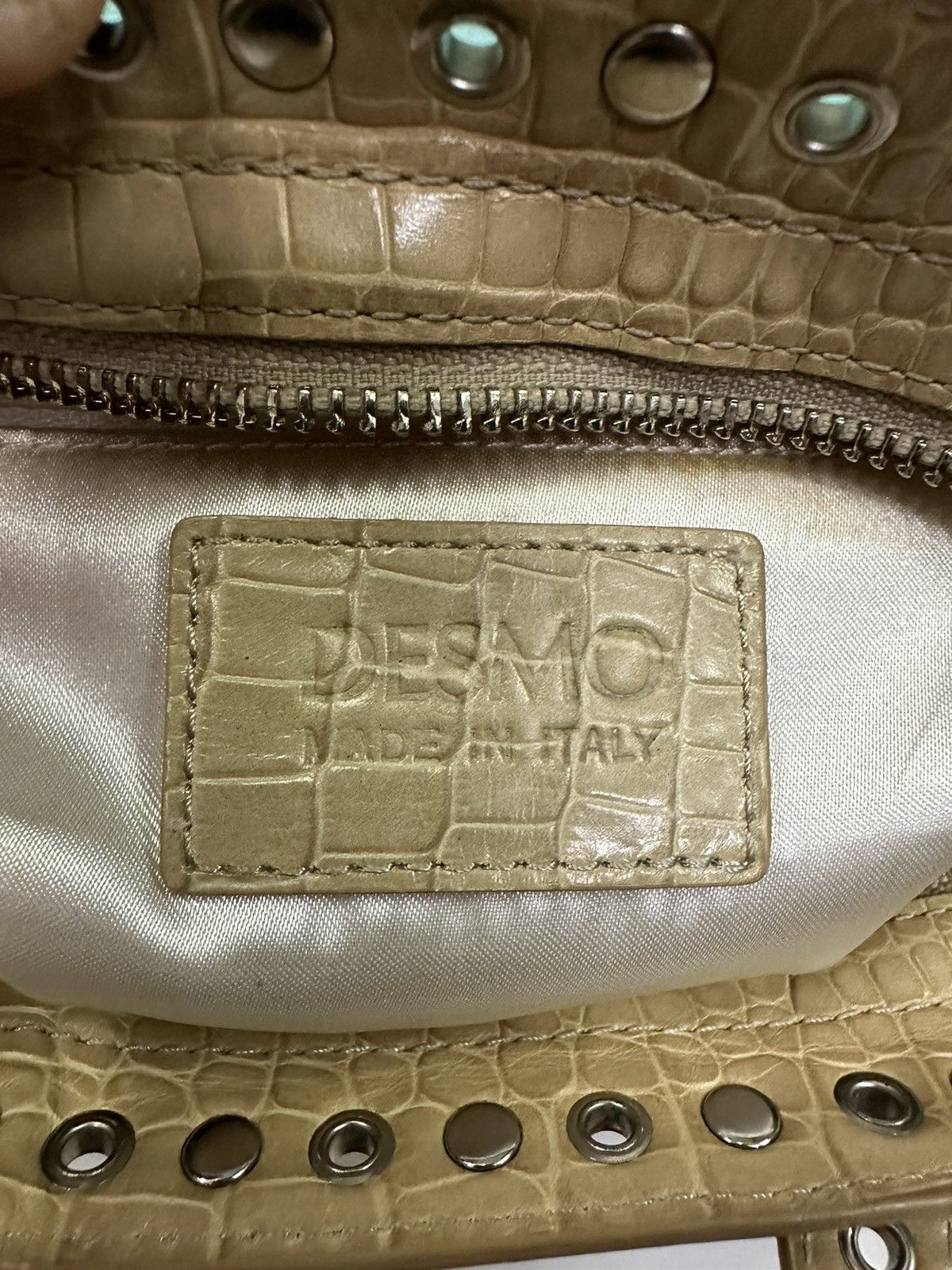 Other DESMO LEATHER EMBOSSED CROCDILE STUD HANDBAG Size ONE SIZE - 13 Thumbnail