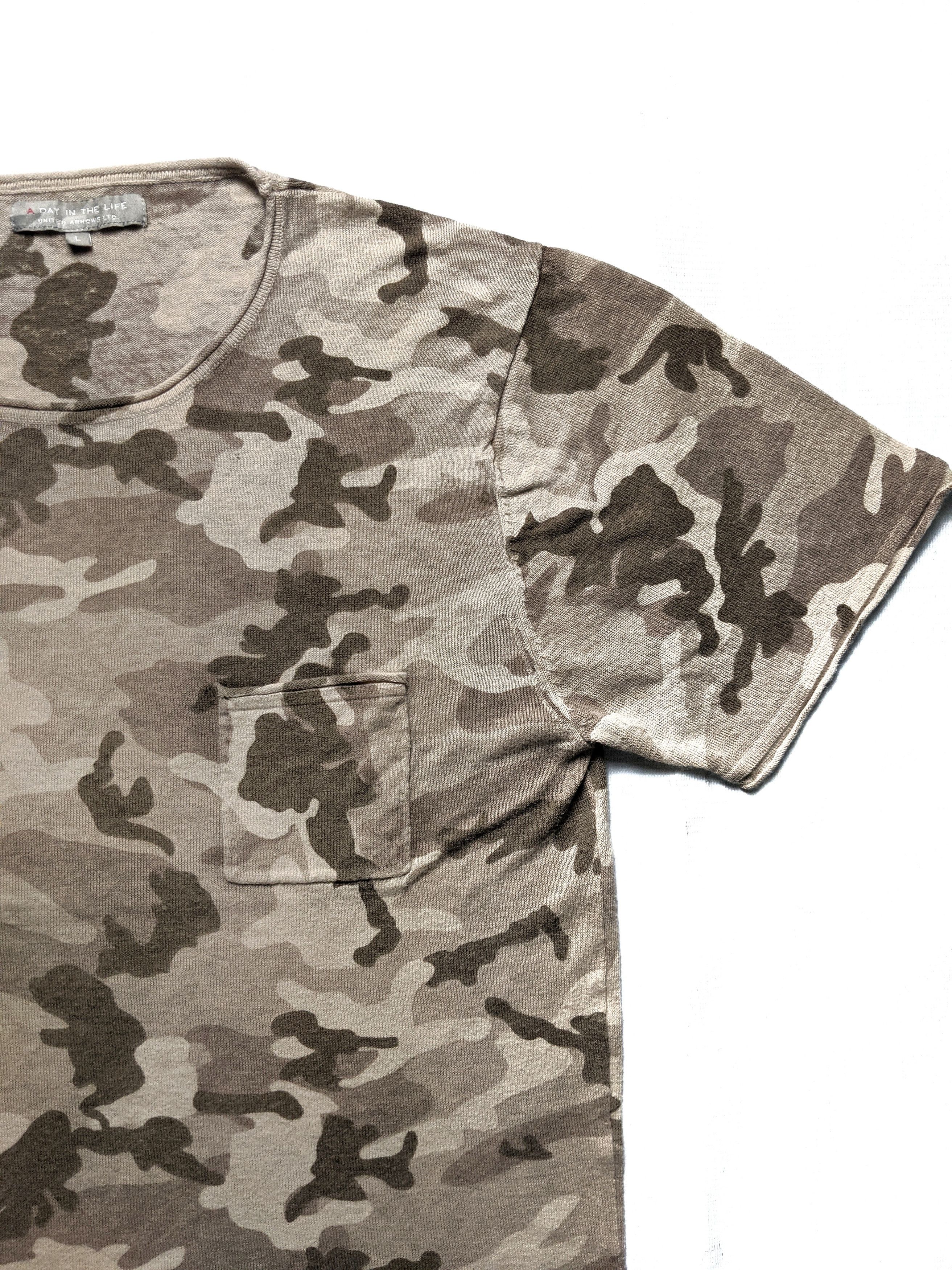 Japanese Brand × United Arrows United Arrows Ltd A Day In The Life Camo Short T Shirt Size US L / EU 52-54 / 3 - 2 Thumbnail