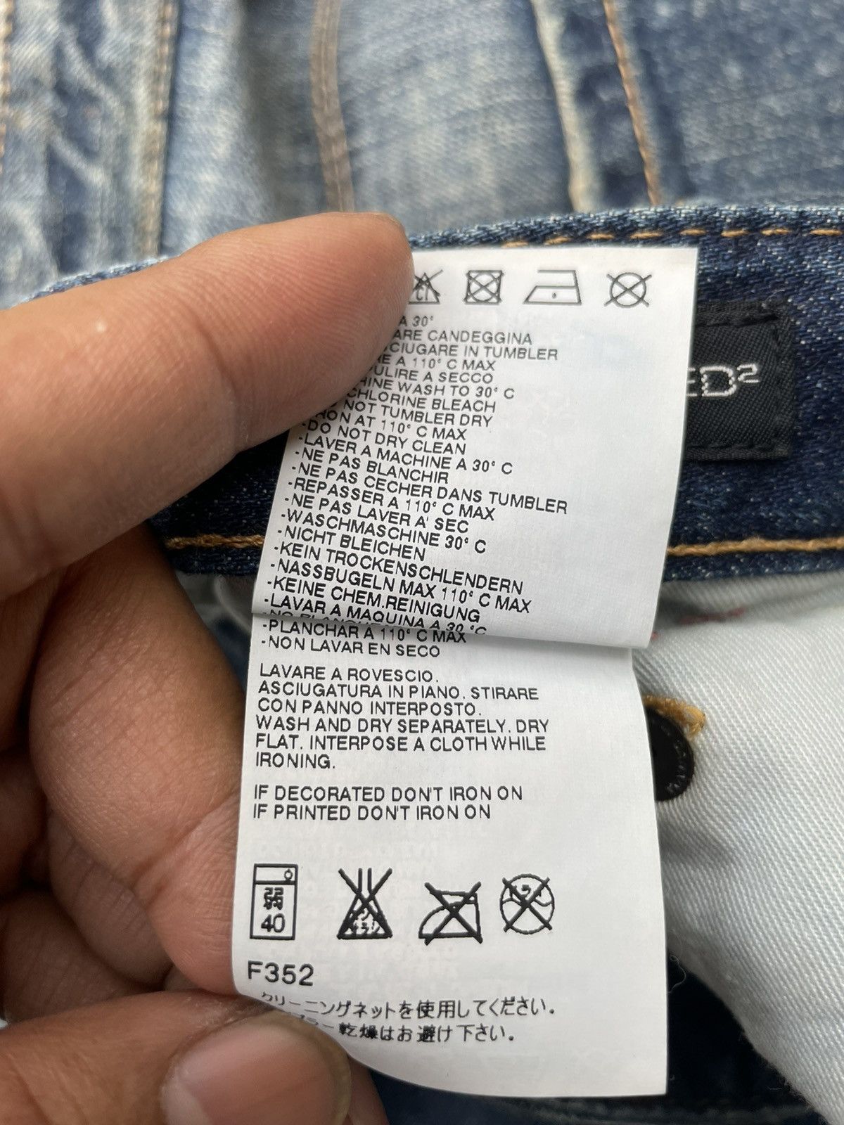 Dsquared2 Dsquared2 Aging Custom Denim Size US 36 / EU 52 - 13 Thumbnail