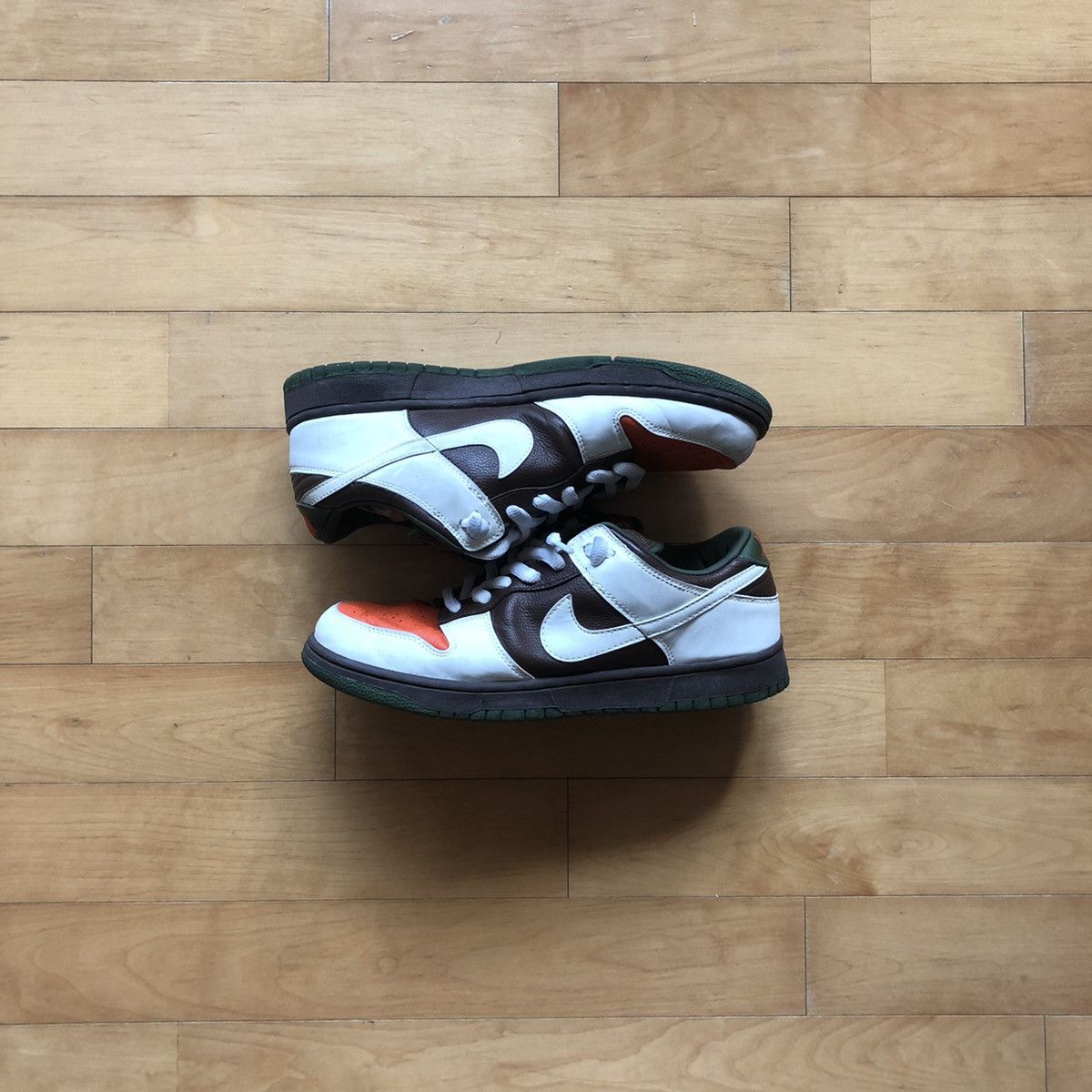image of Nike Dunk Low Pro Sb Oompa Loompa Us9.5 Shoes in Light Chocolate, Men's