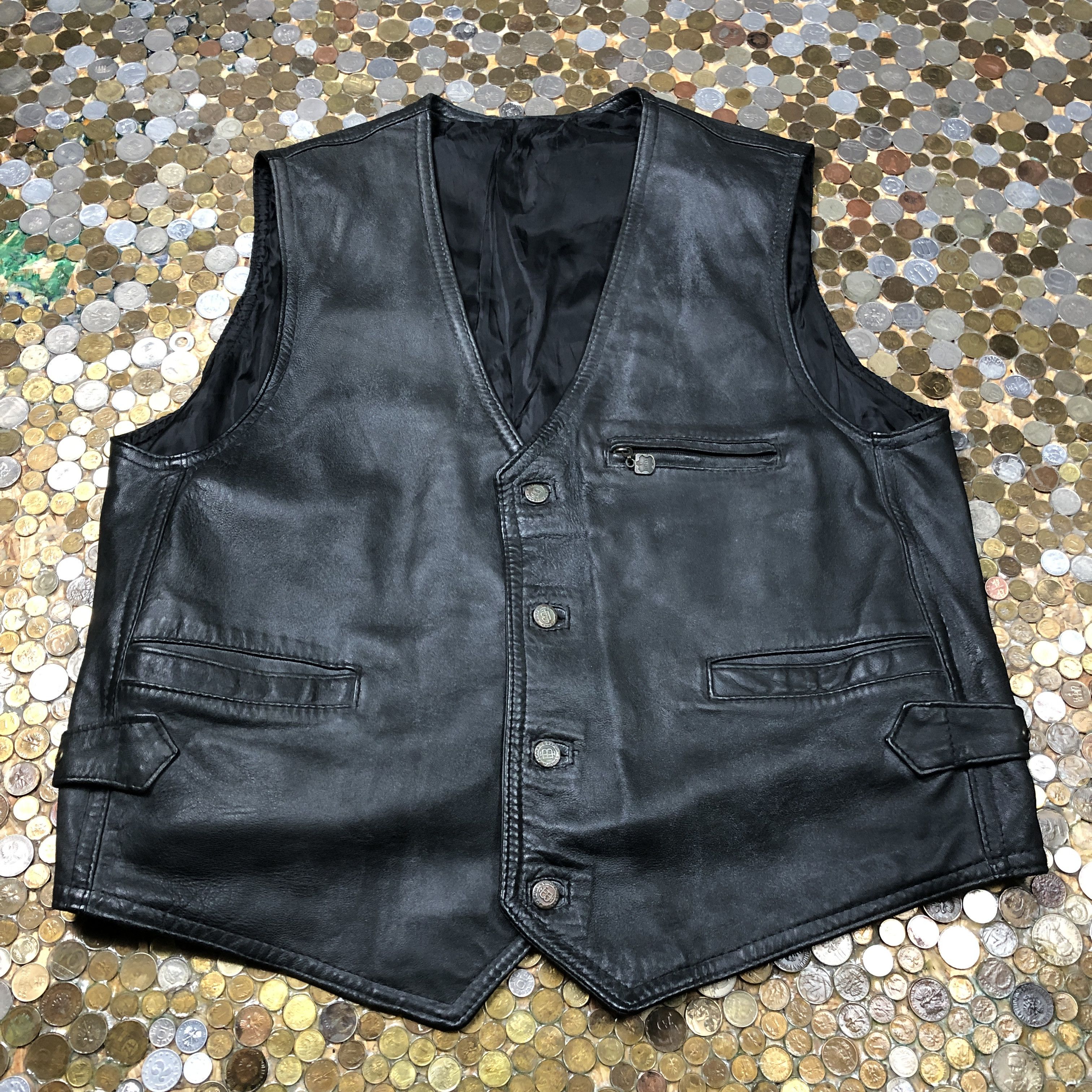 Vintage Vintage leather Vest 90's Size US L / EU 52-54 / 3 - 1 Thumbnail