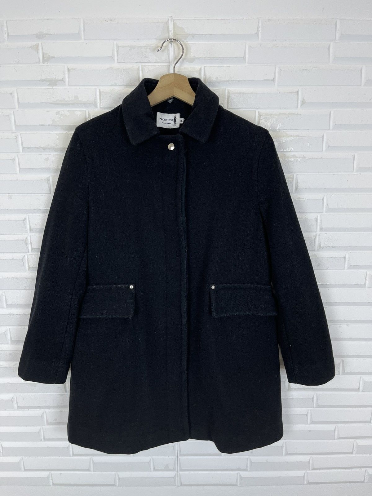 Mackintosh VINTAGE BLACK WOOL MACKINTOSH POCKET SCOTLAND Size US S / EU 44-46 / 1 - 2 Thumbnail
