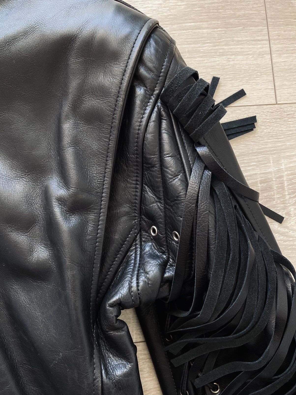 Balenciaga RARE SS19 Balenciaga runway fringe leather biker jacket Size US S / EU 44-46 / 1 - 20 Thumbnail