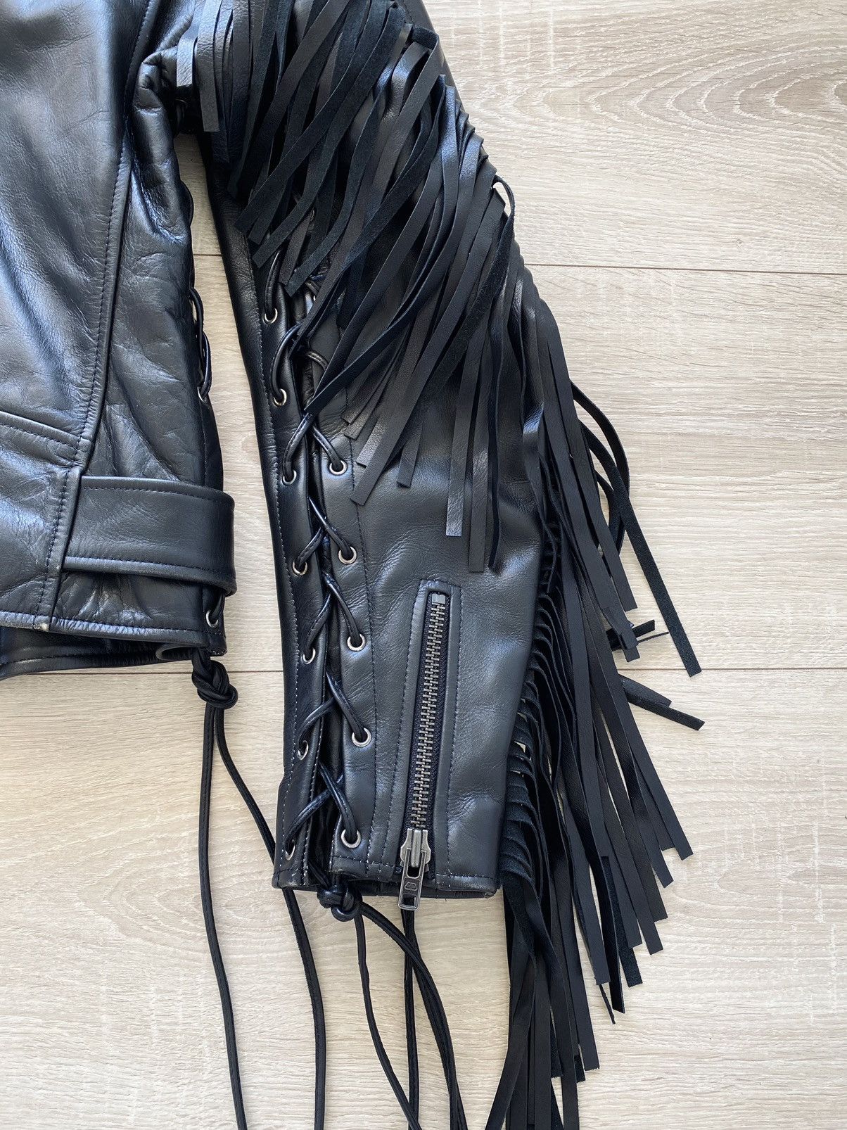 Balenciaga RARE SS19 Balenciaga runway fringe leather biker jacket Size US S / EU 44-46 / 1 - 21 Thumbnail